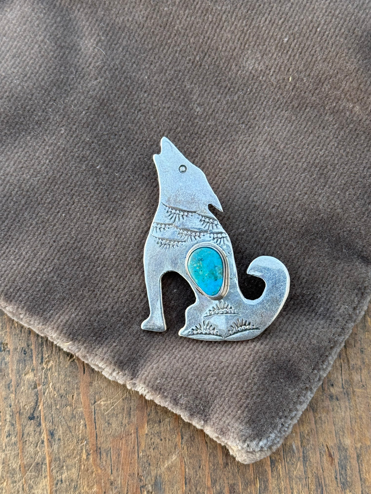 Vintage Sterling Silver Turquoise Coyote Pin Pendant