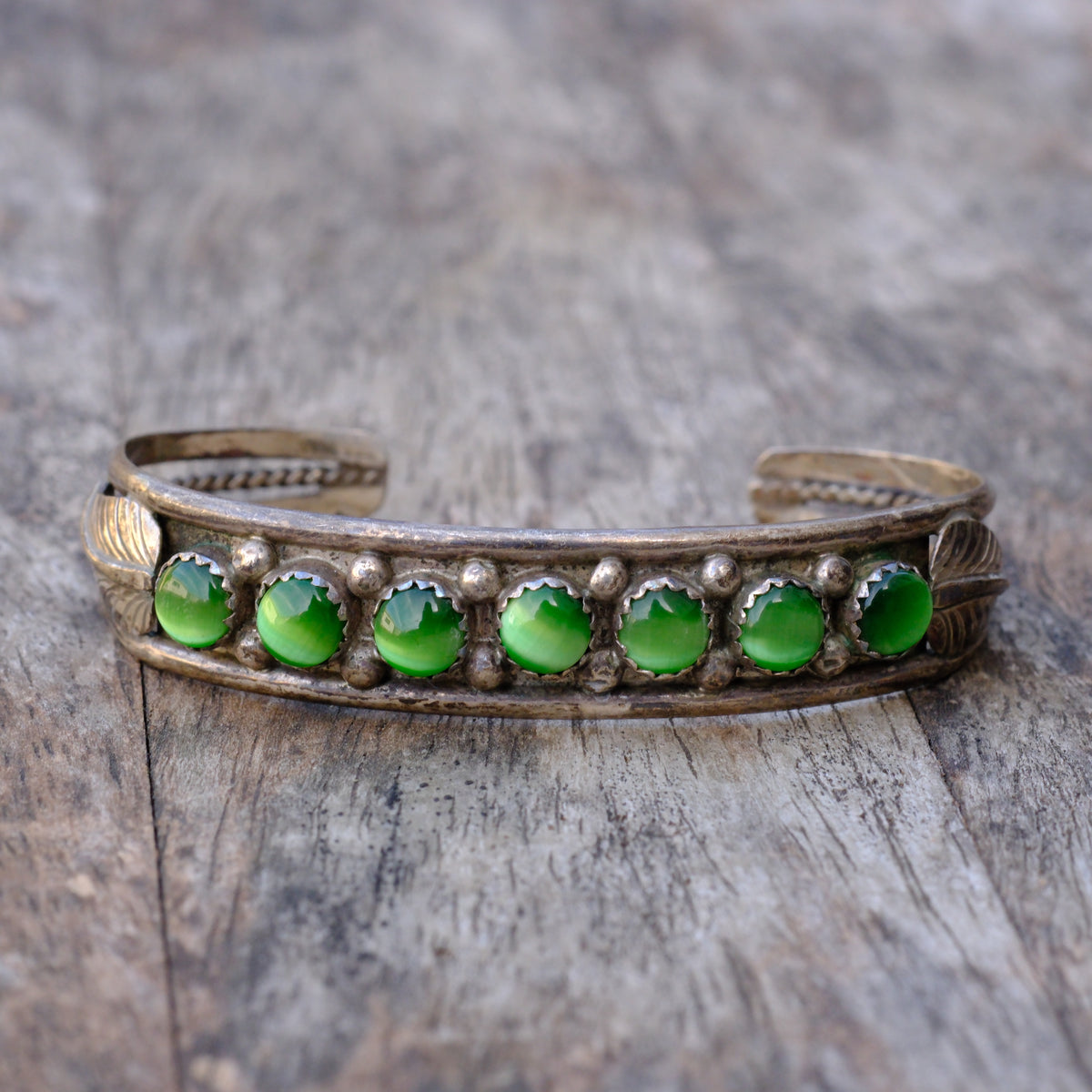Vintage Sterling Green Cats Eye Cuff Bracelet