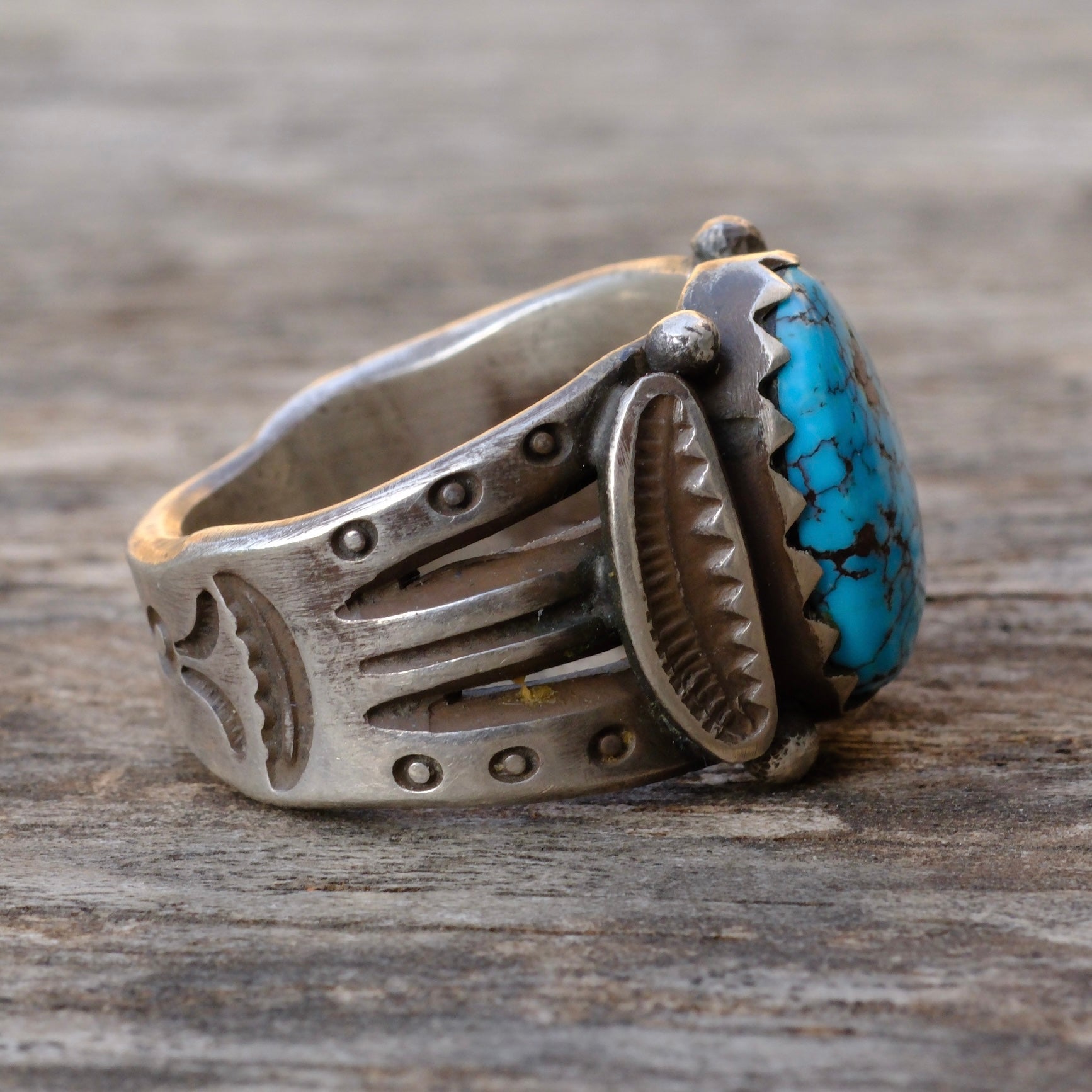 Heavy Ingot Sterling Silver Stamped Band Turquoise Ring 7