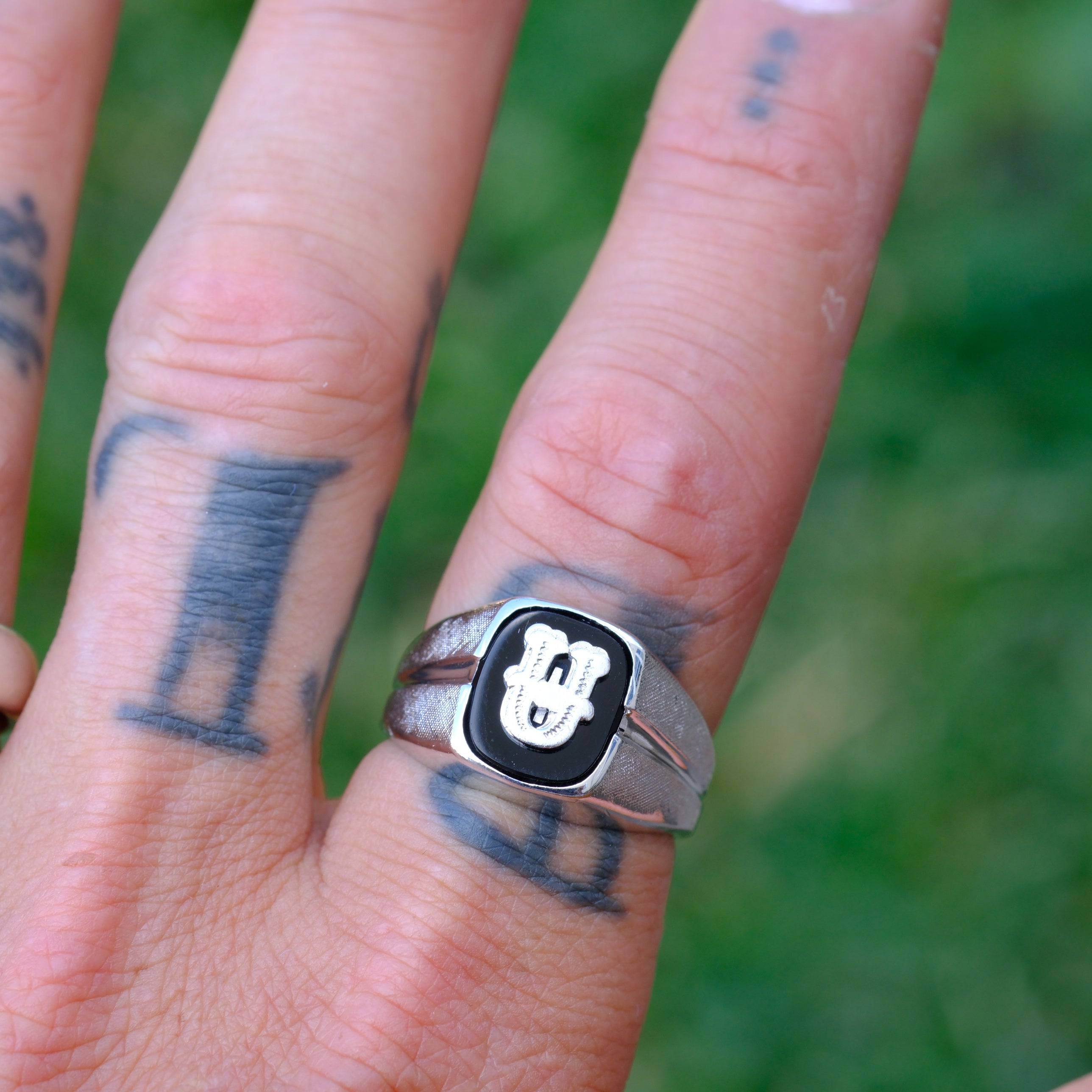 Vintage Sterling U Initial Signet Ring 10