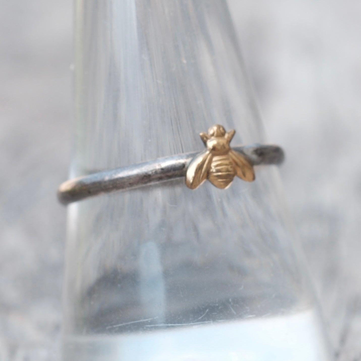 Vintage Sterling Bee Band Ring 9.25