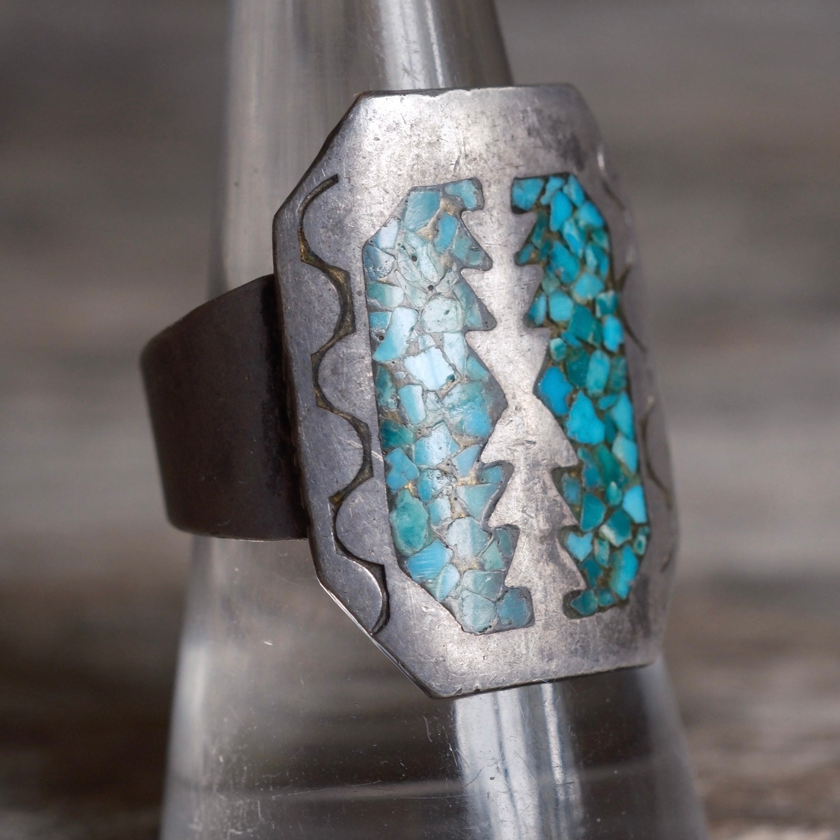 Vintage Sterling Crushed Turquoise Inlay Ring 8.25