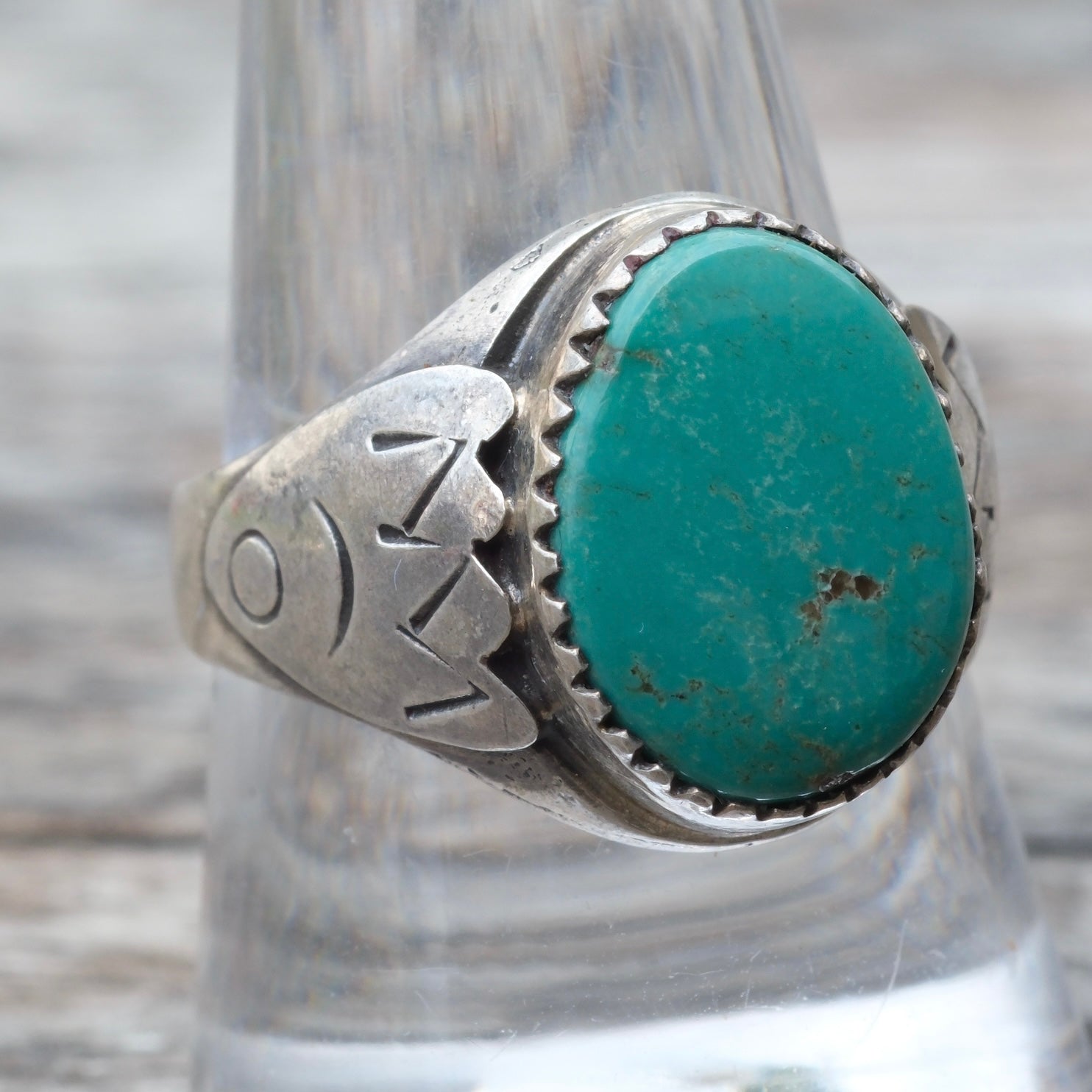 Vintage Sterling Turquoise Stamped Band Ring 9.75