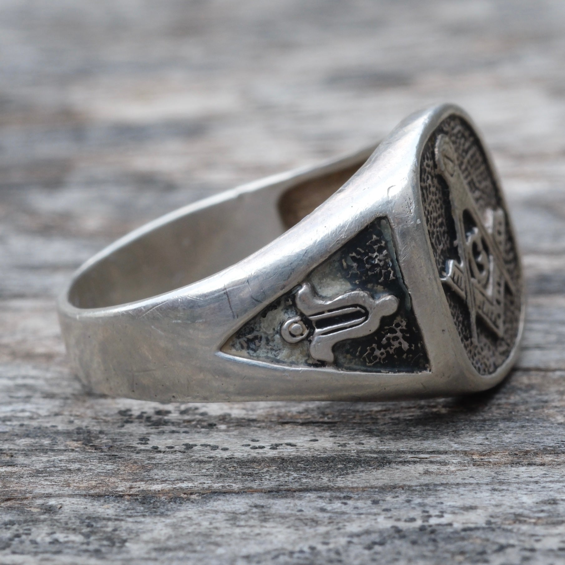 Vintage Sterling Silver Free Masons Signet Ring 12
