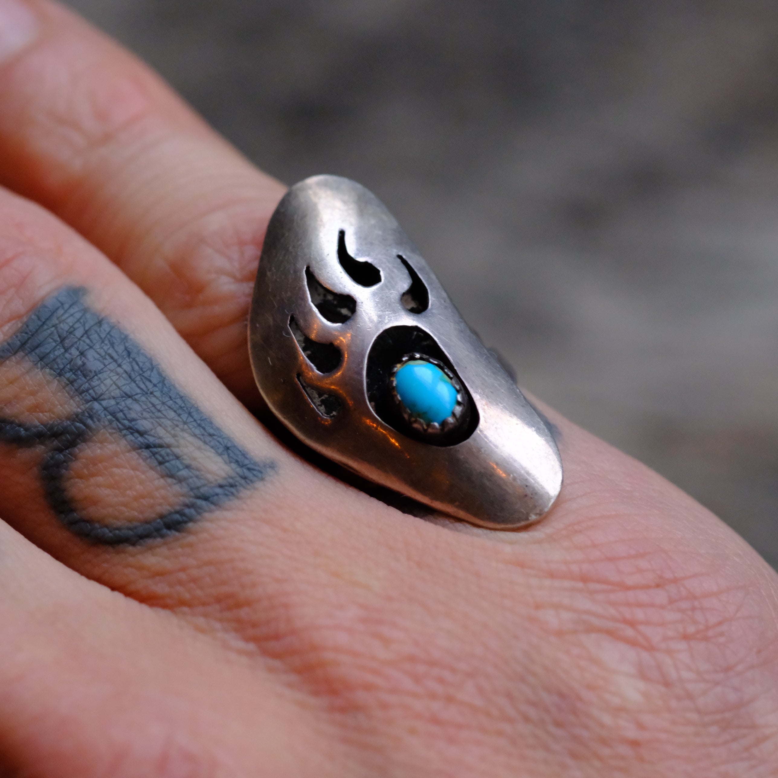 Vintage Sterling Turquoise Bear Paw Ring 5.5