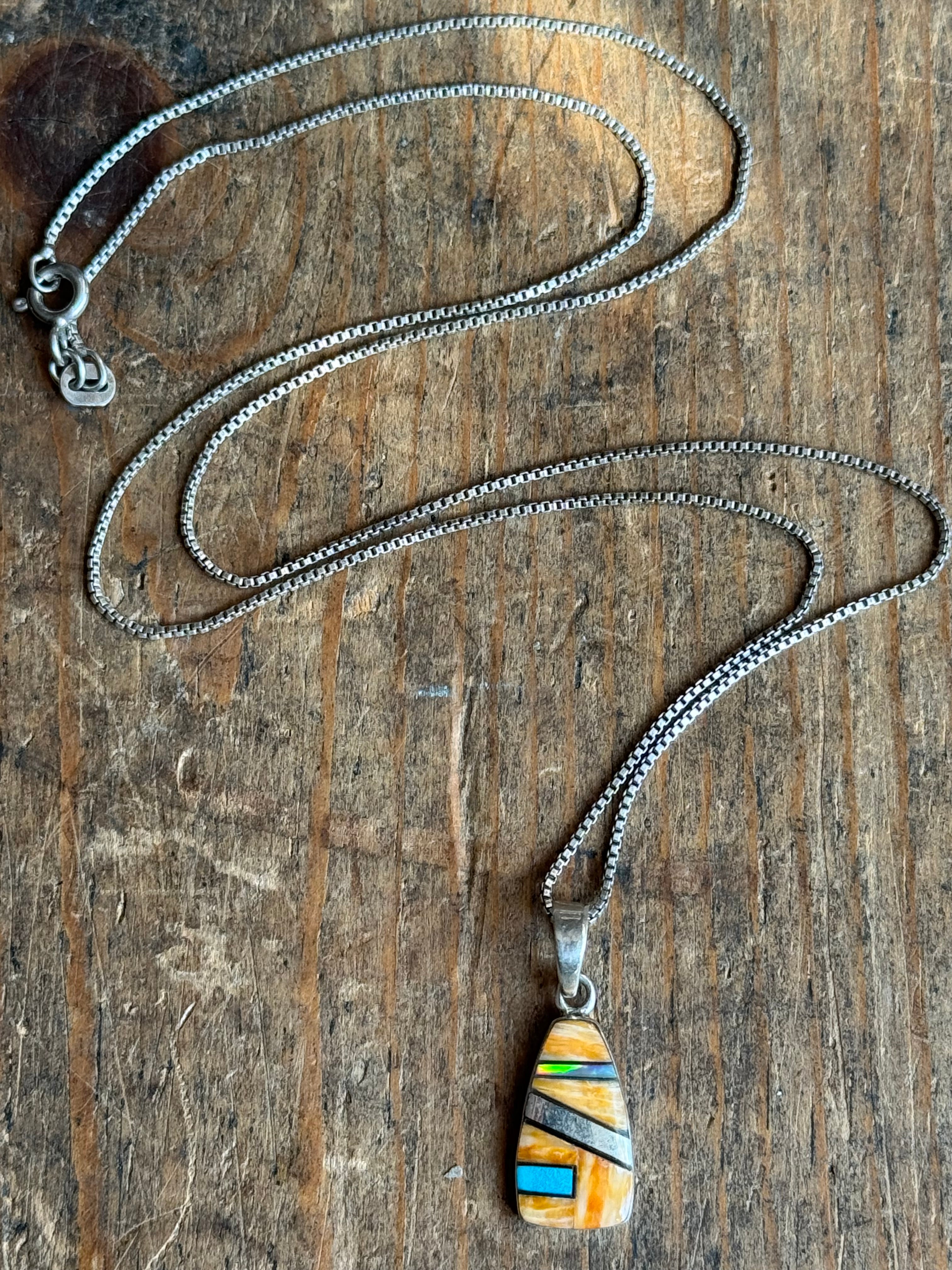 Vintage Sterling Silver Multistone Inlay Shield 18" Necklace