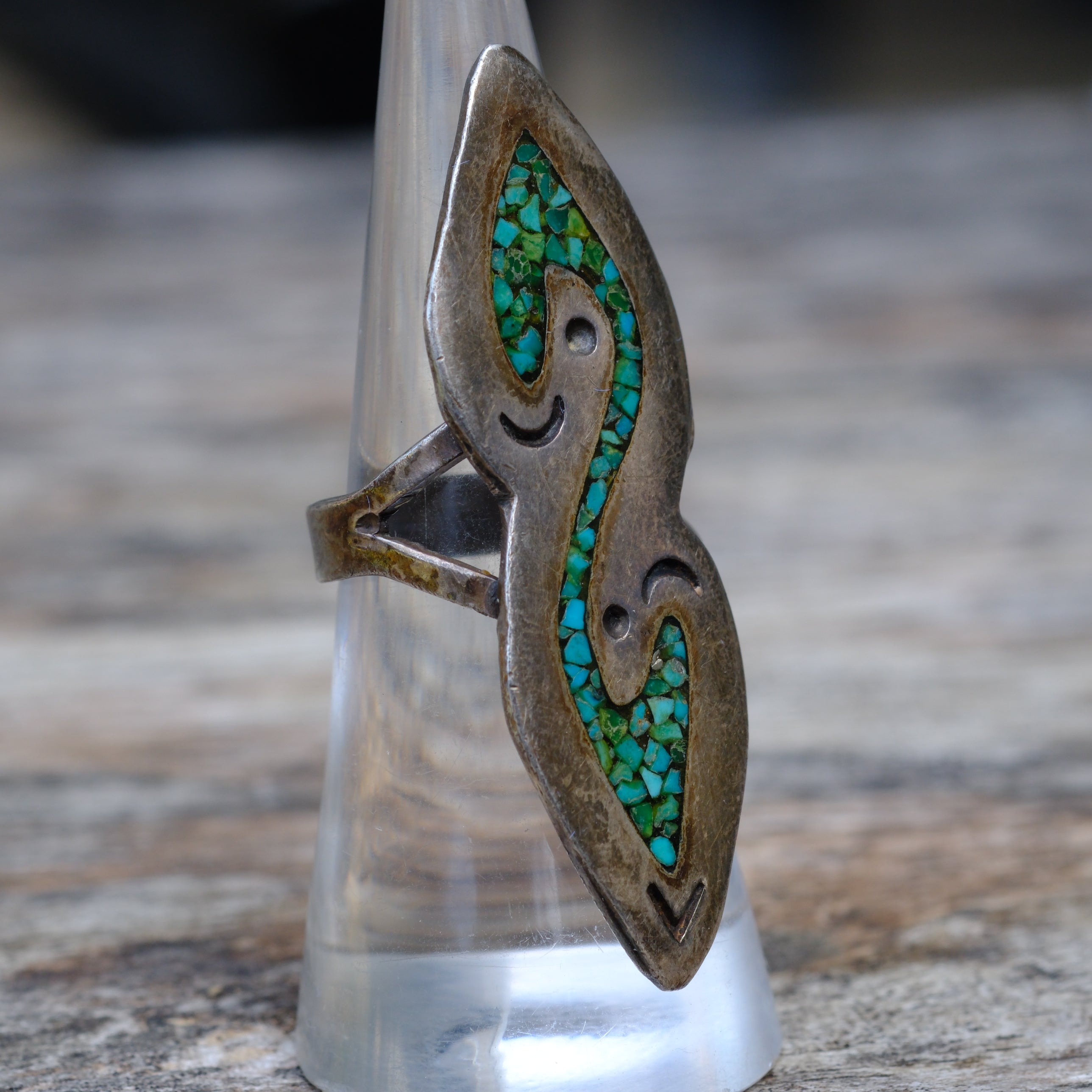 Vintage Sterling Crushed Turquoise Inlay Ring 6.5