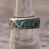 Vintage Sterling Crushed Turquoise Inlay Band 7