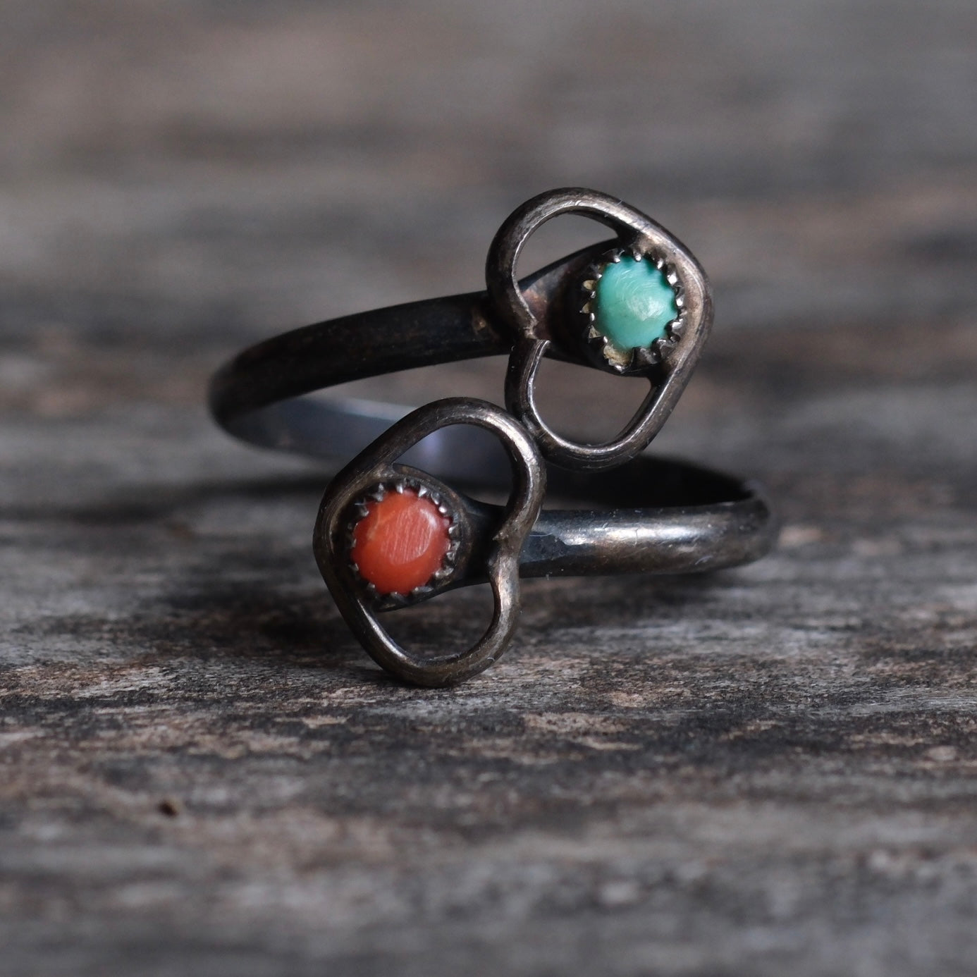 Vintage Sterling Turquoise and Coral Heart Overpass Ring 4