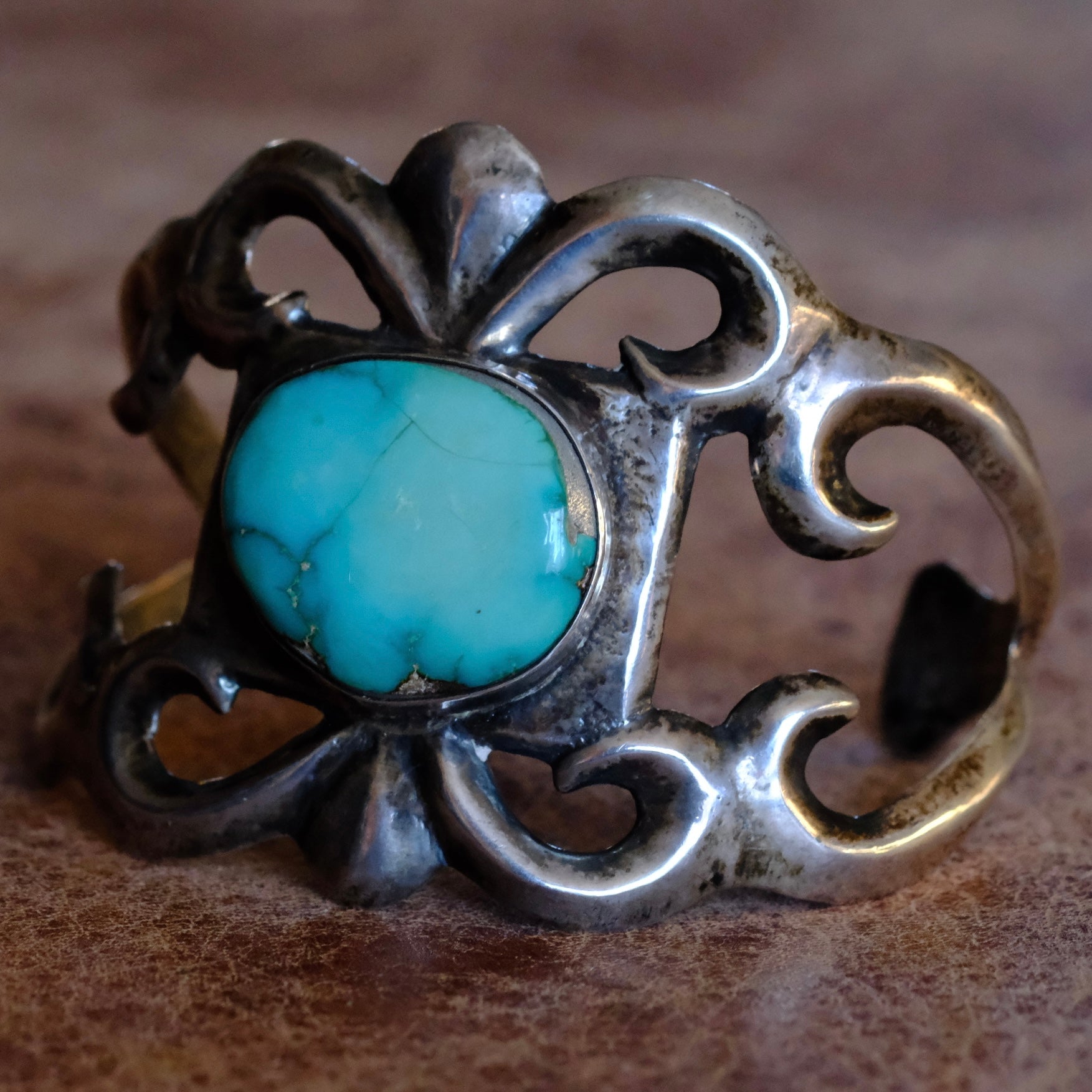 HEAVY Vintage Sterling Cerrillos Turquoise Sandcast Cuff