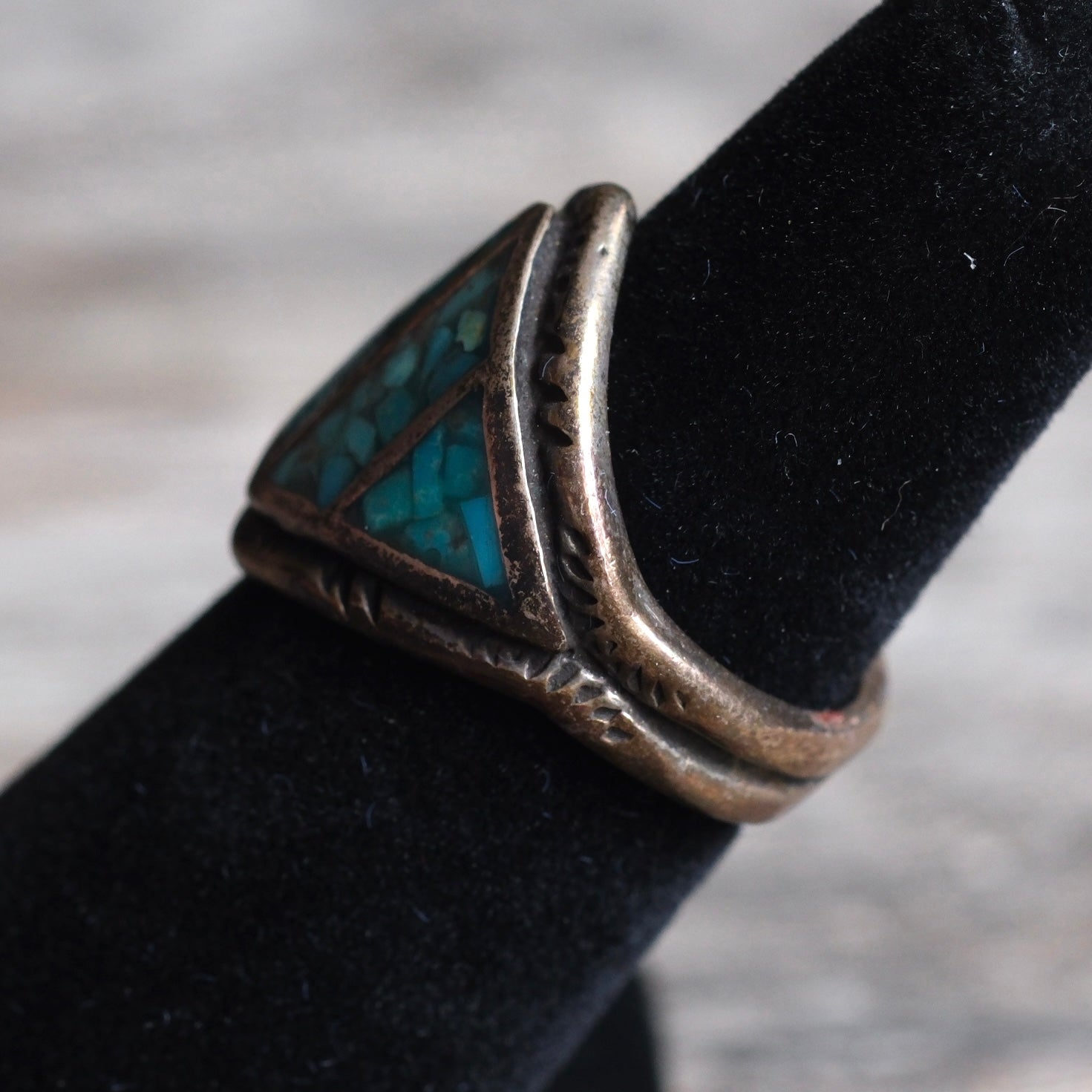 Vintage Sterling Crushed Turquoise Inlay Ring 5