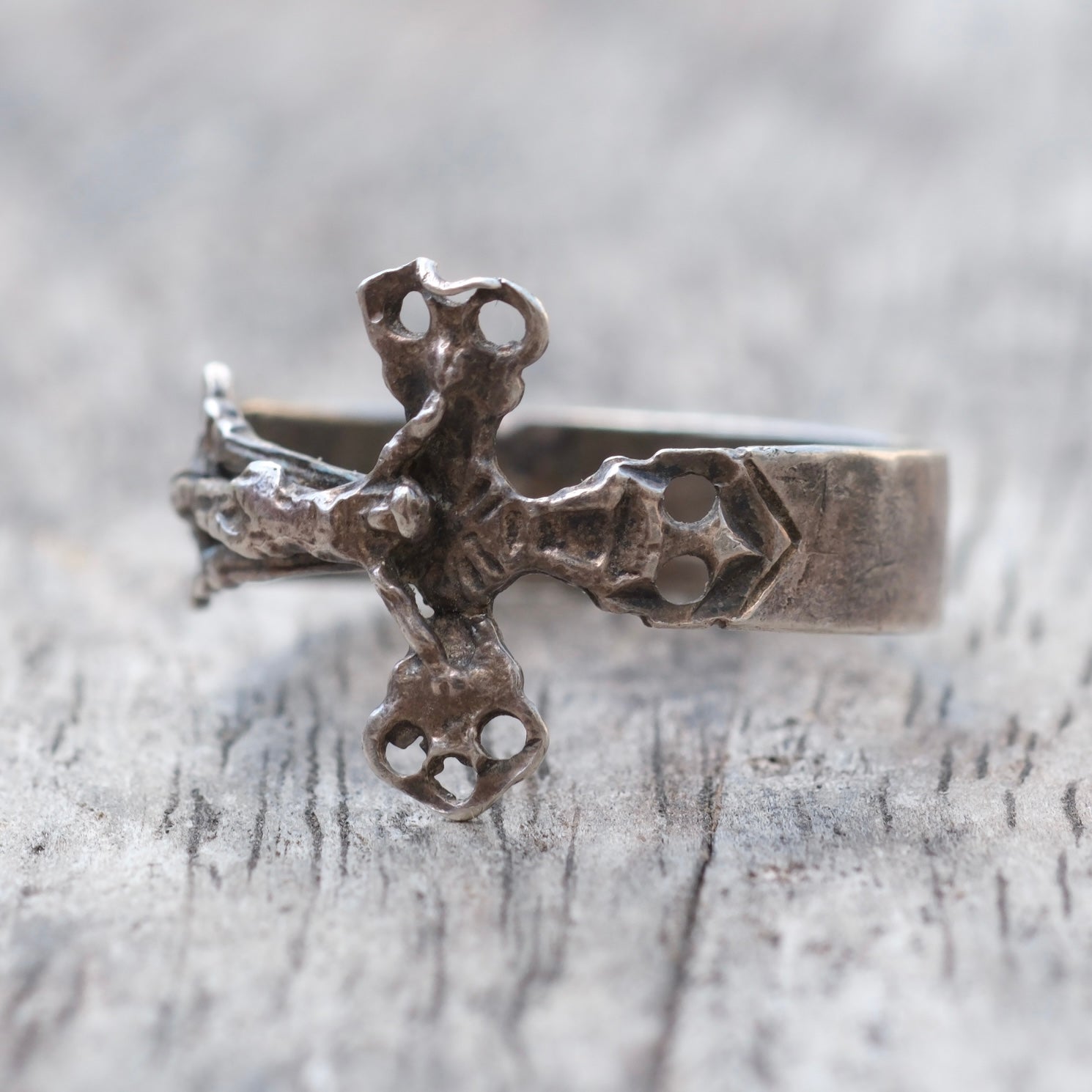 Vintage Sterling Silver Jesus Cross Band Ring 11