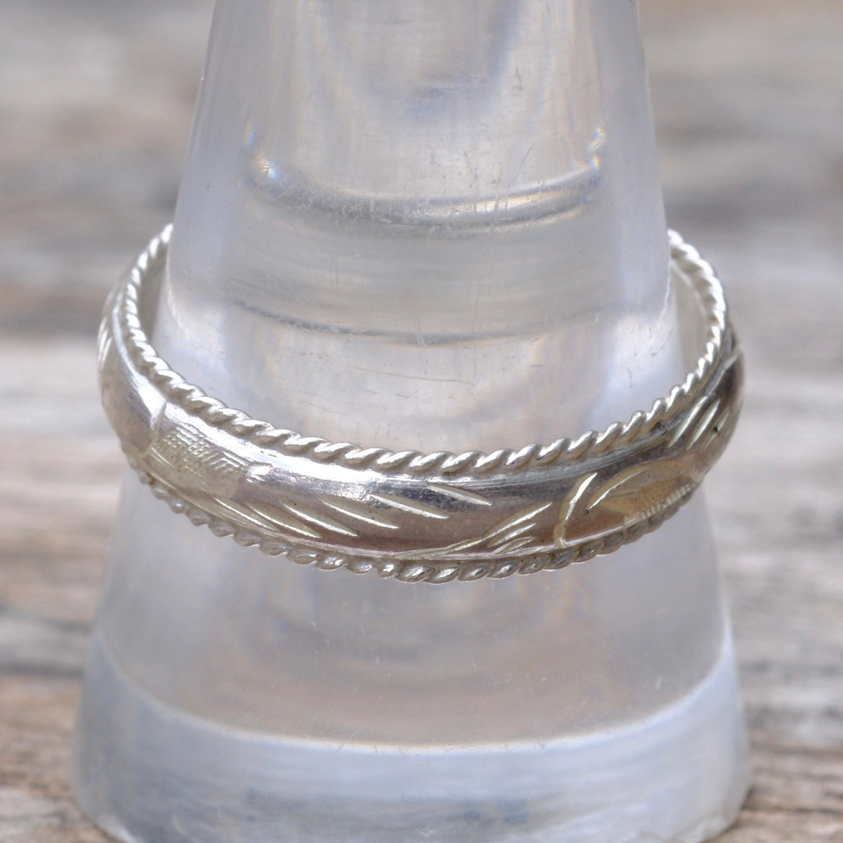 Vintage Sterling Silver Scroll Band Ring 10