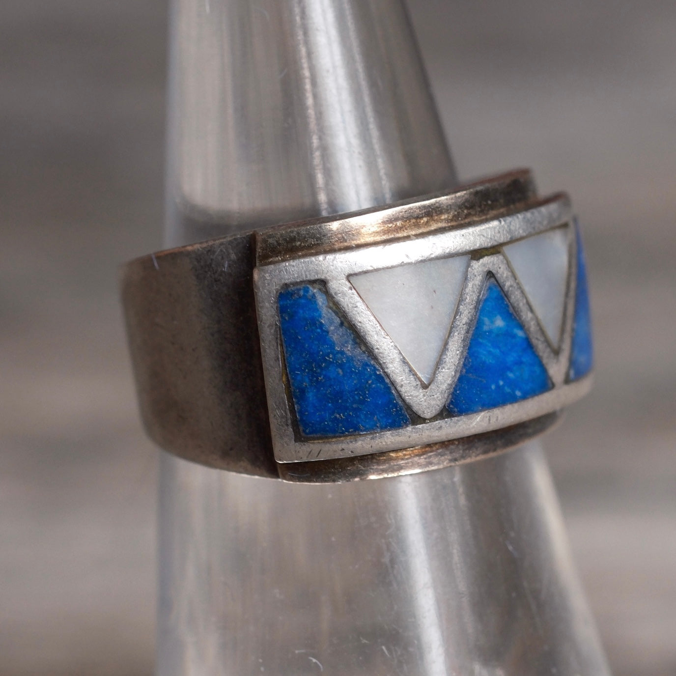 Vintage Sterling Lapis and Mother Of Pearl Inlay Ring 5.75