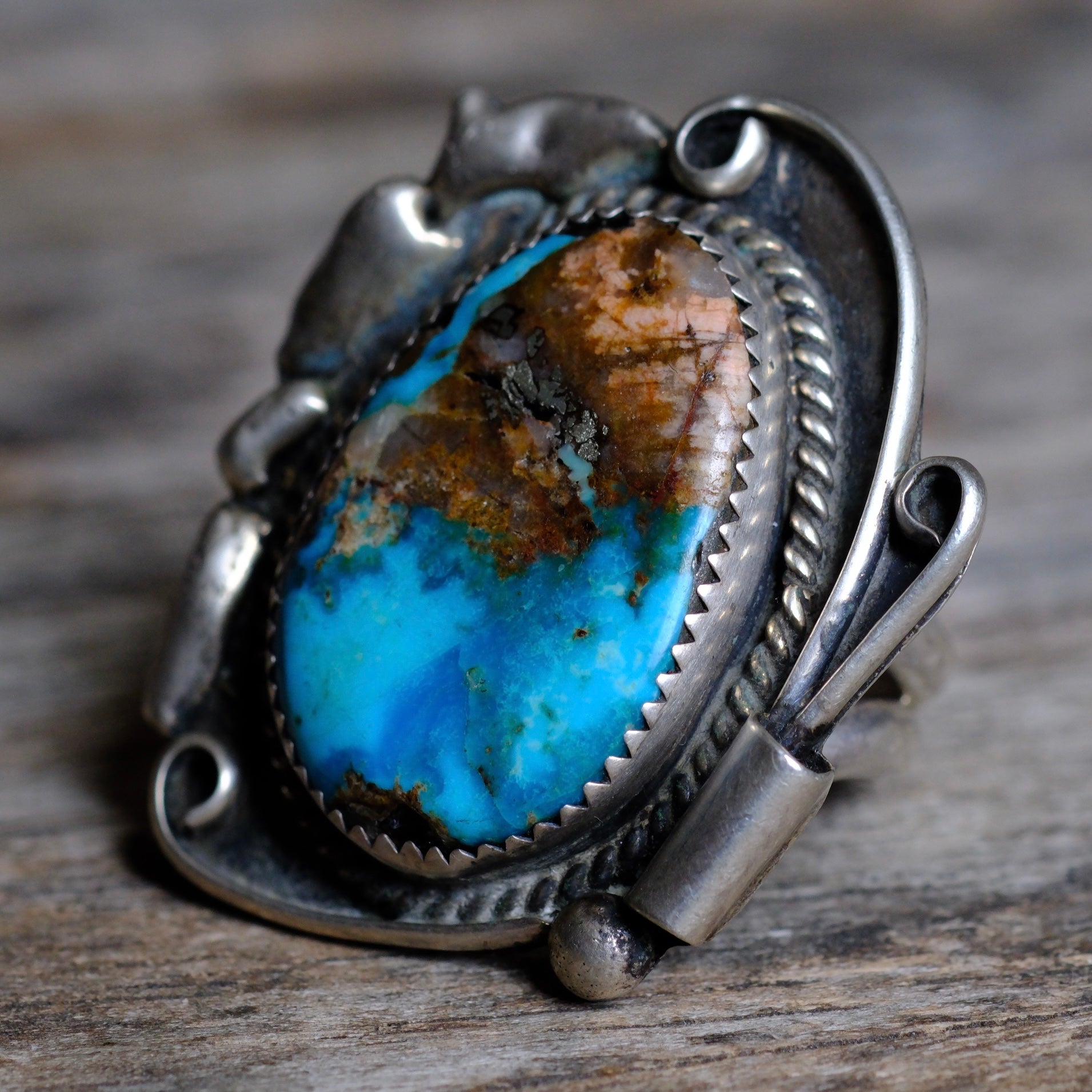 Vintage Sterling Turquoise Ring 7.75