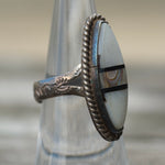 Vintage Sterling MOP Inlay Ring 6