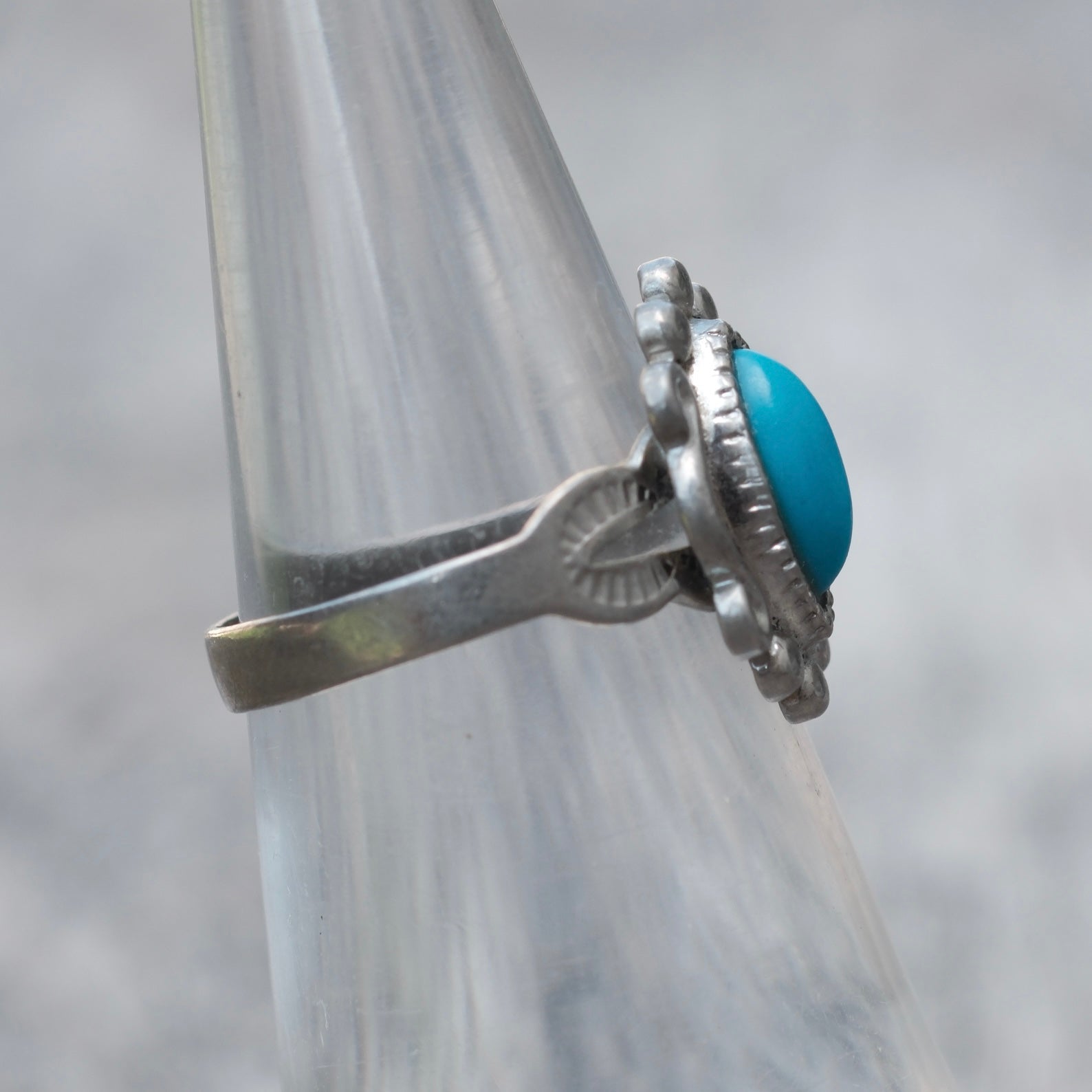Vintage Sterling Turquoise Ring 4.75