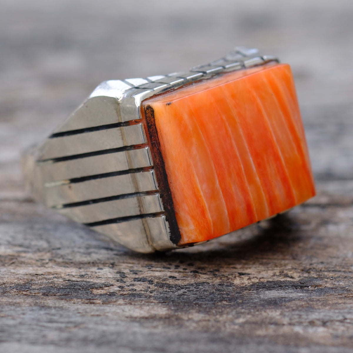 Vintage Sterling Spiny Oyster Ribbed Band Ring 9.5