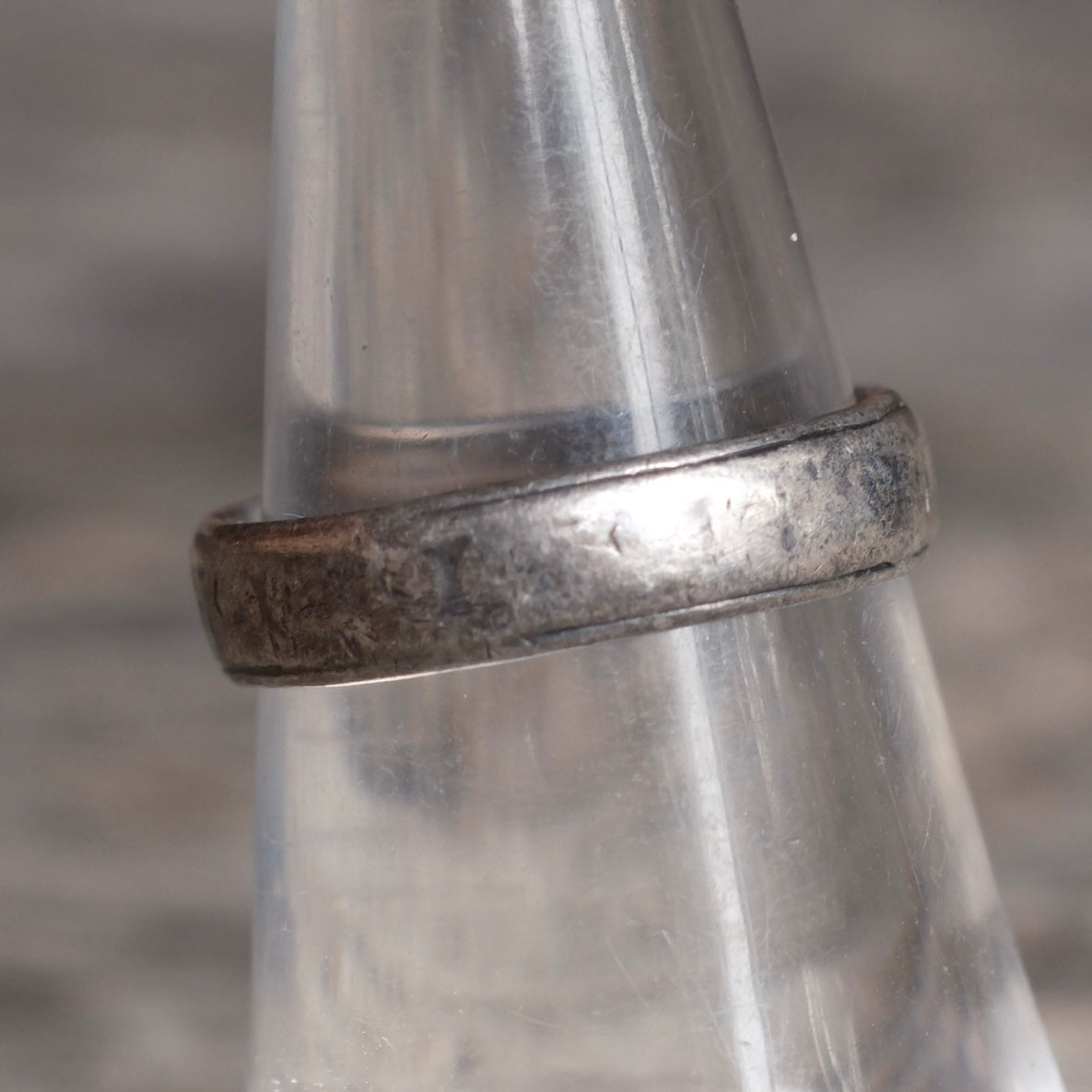 Vintage Sterling Silver Band Ring 6.5