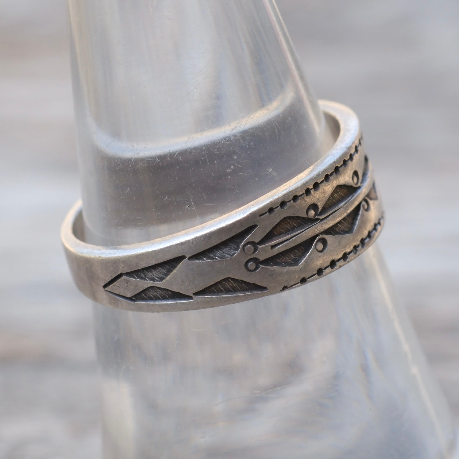 Vintage Sterling Pattern Band Ring 7.25