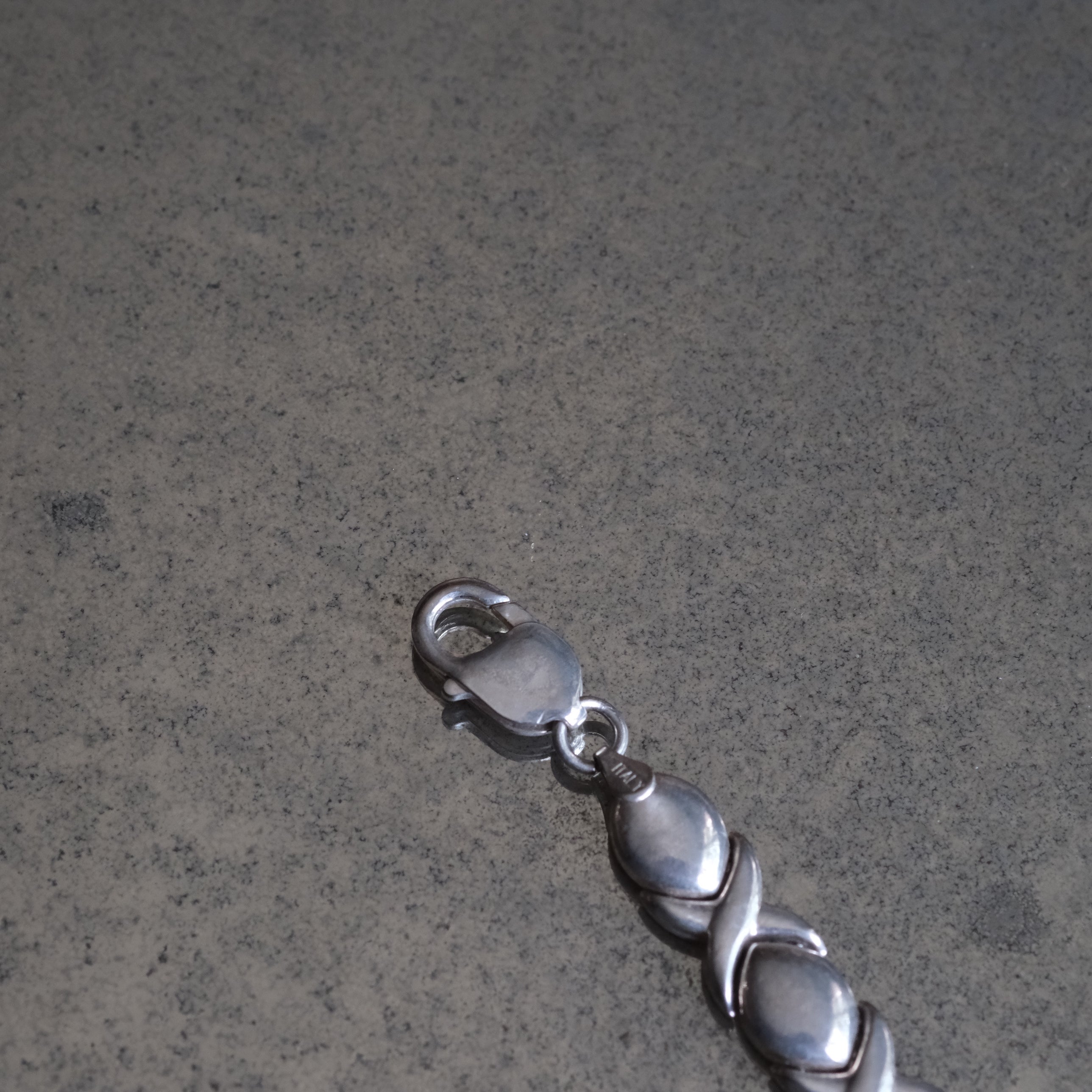Vintage Sterling XO Chain Bracelet 7.5"