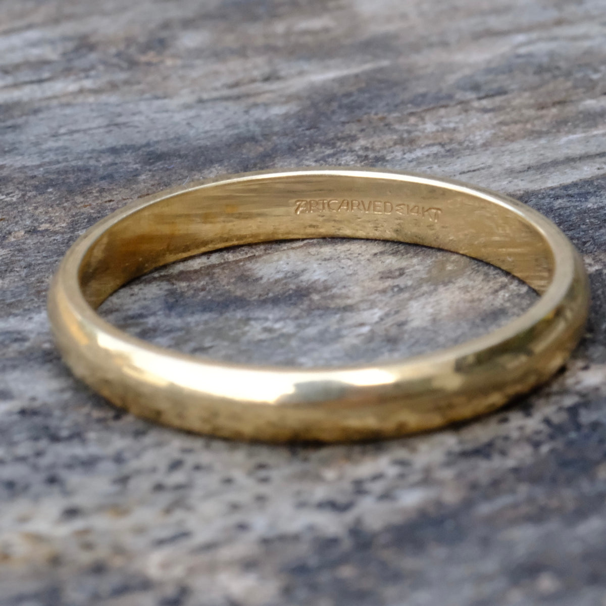 Vintage 14K Gold Band Ring 8.75