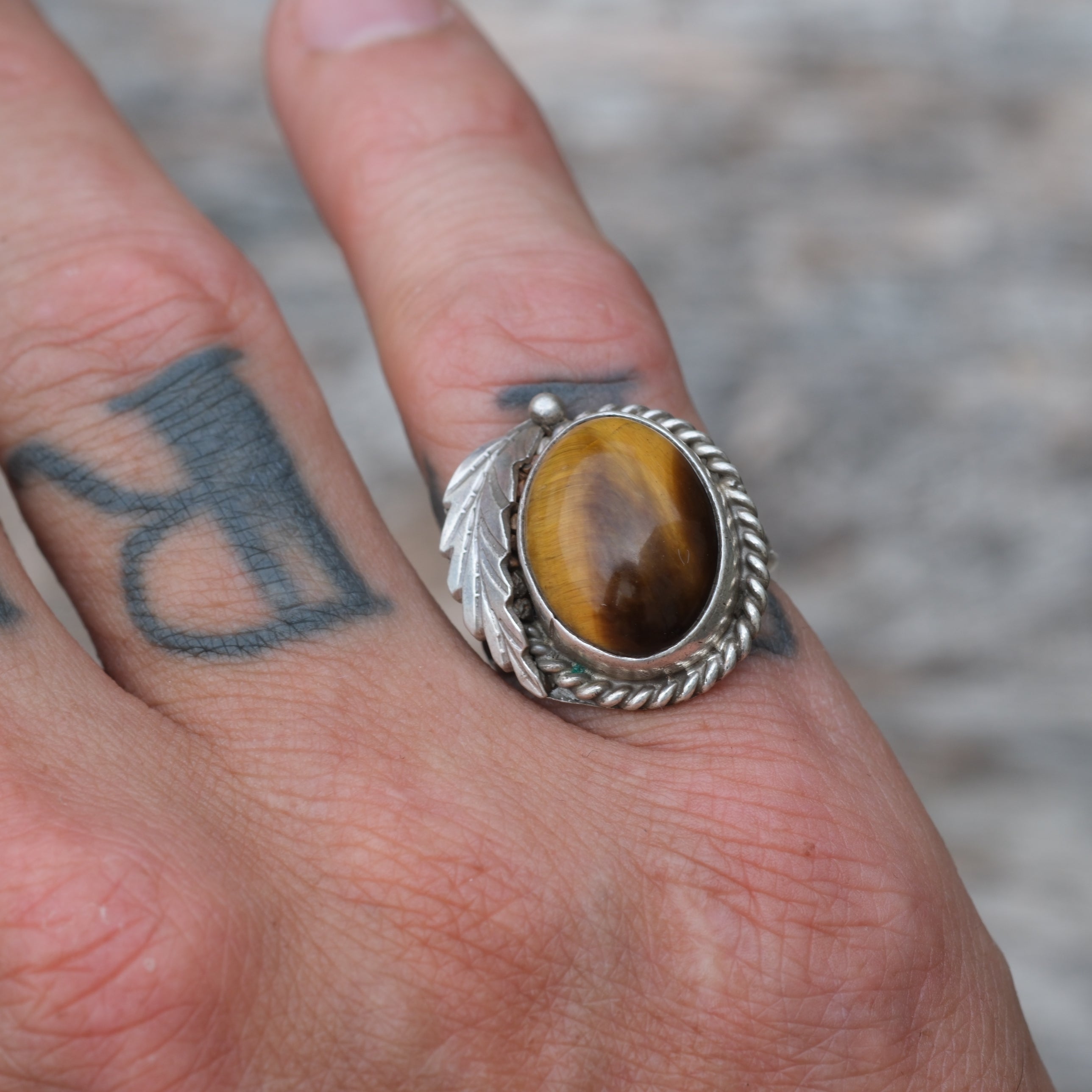 Vintage Sterling Tigers Eye Feather Ring 5.5