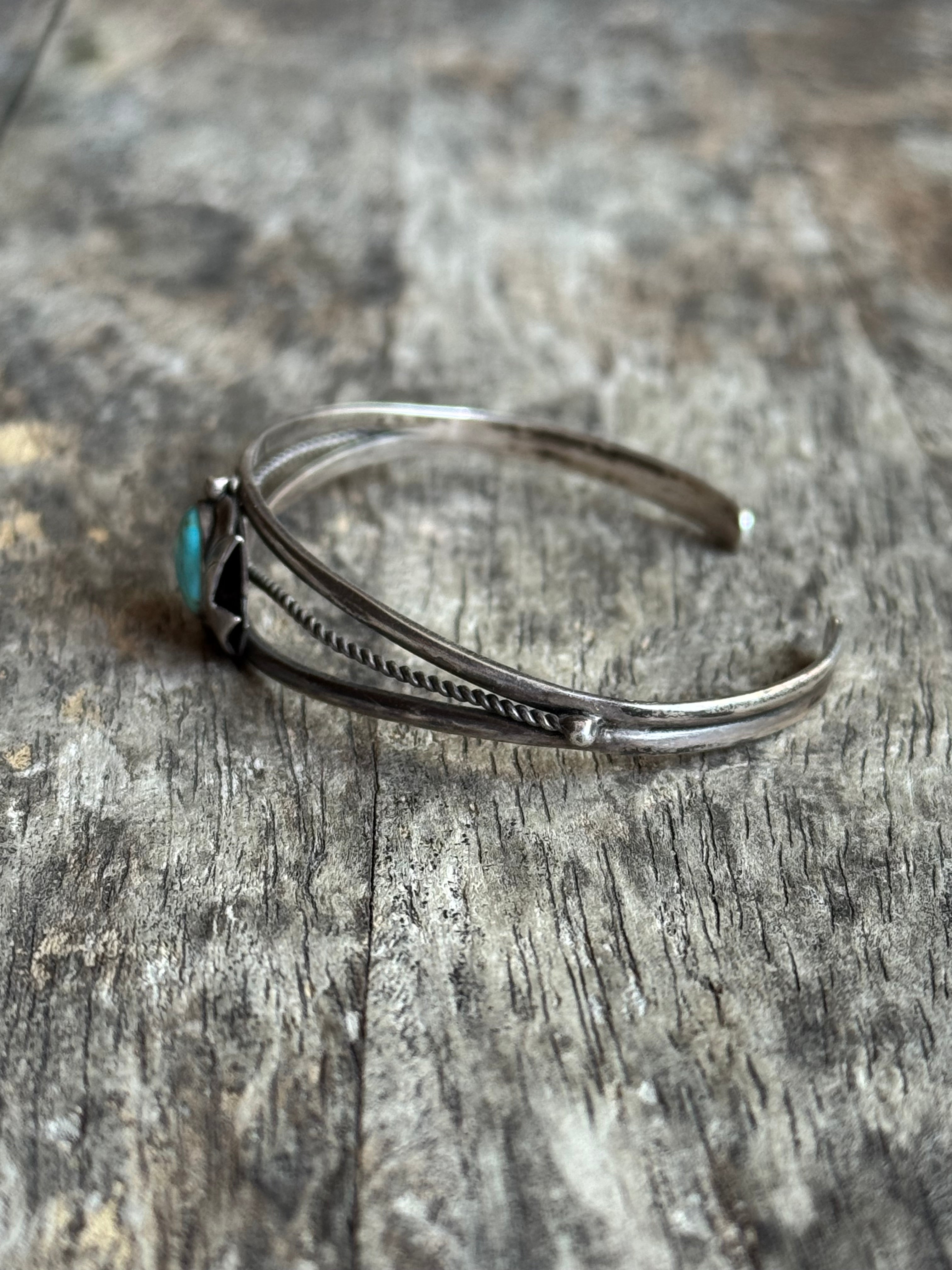 Vintage Sterling Silver Turquoise Roped Cuff