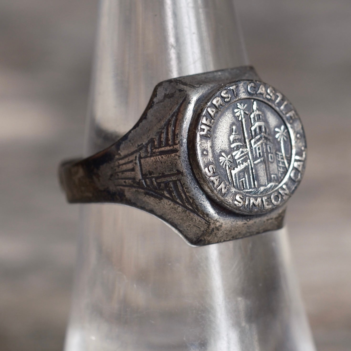 Vintage Sterling Hearst Castle Signet Ring 7