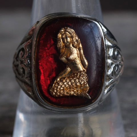 1950's Vintage Silver Plated Novelty Babe Mermaid Ring 10.5