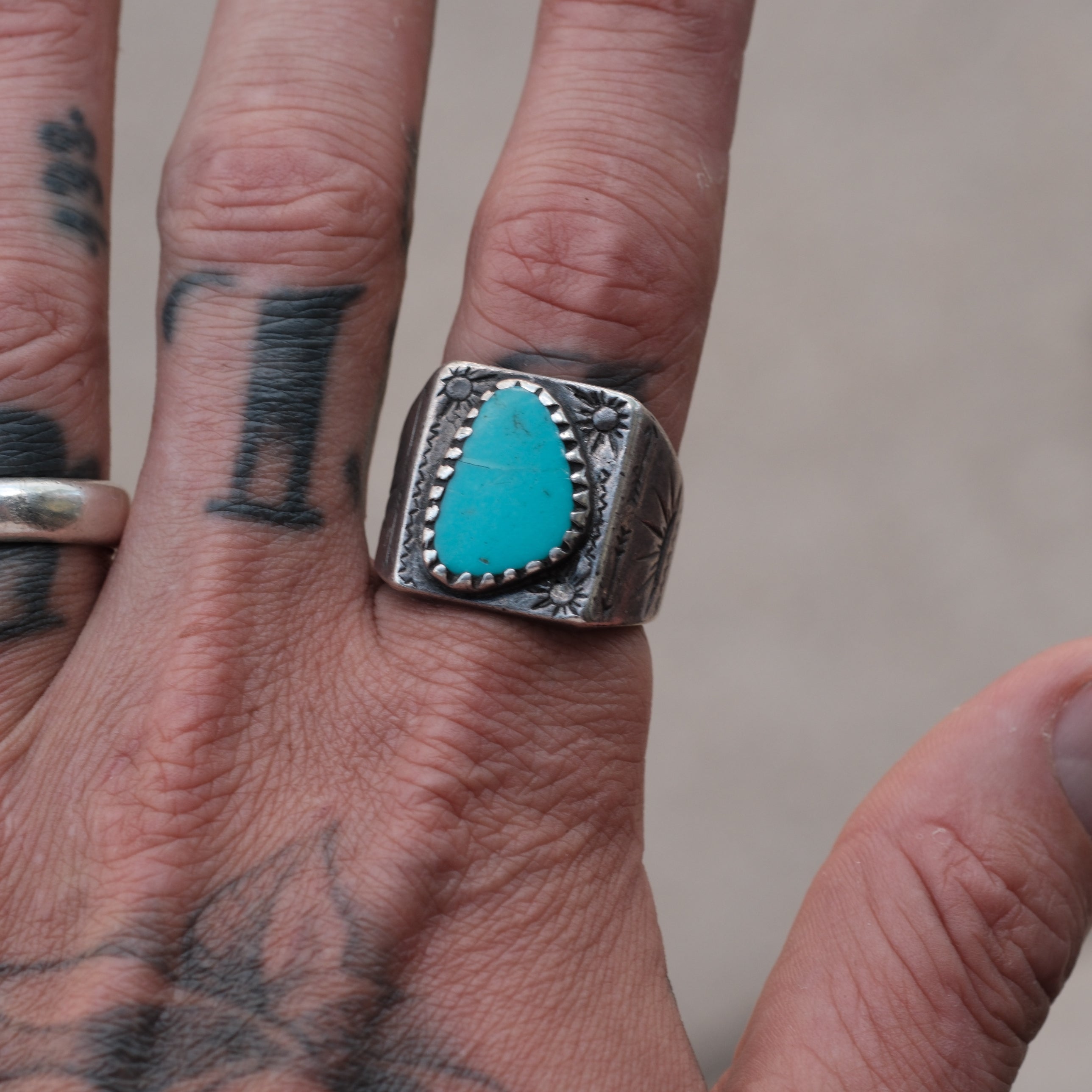 Vintage Sterling Turquoise Stamped Band Ring 10.5