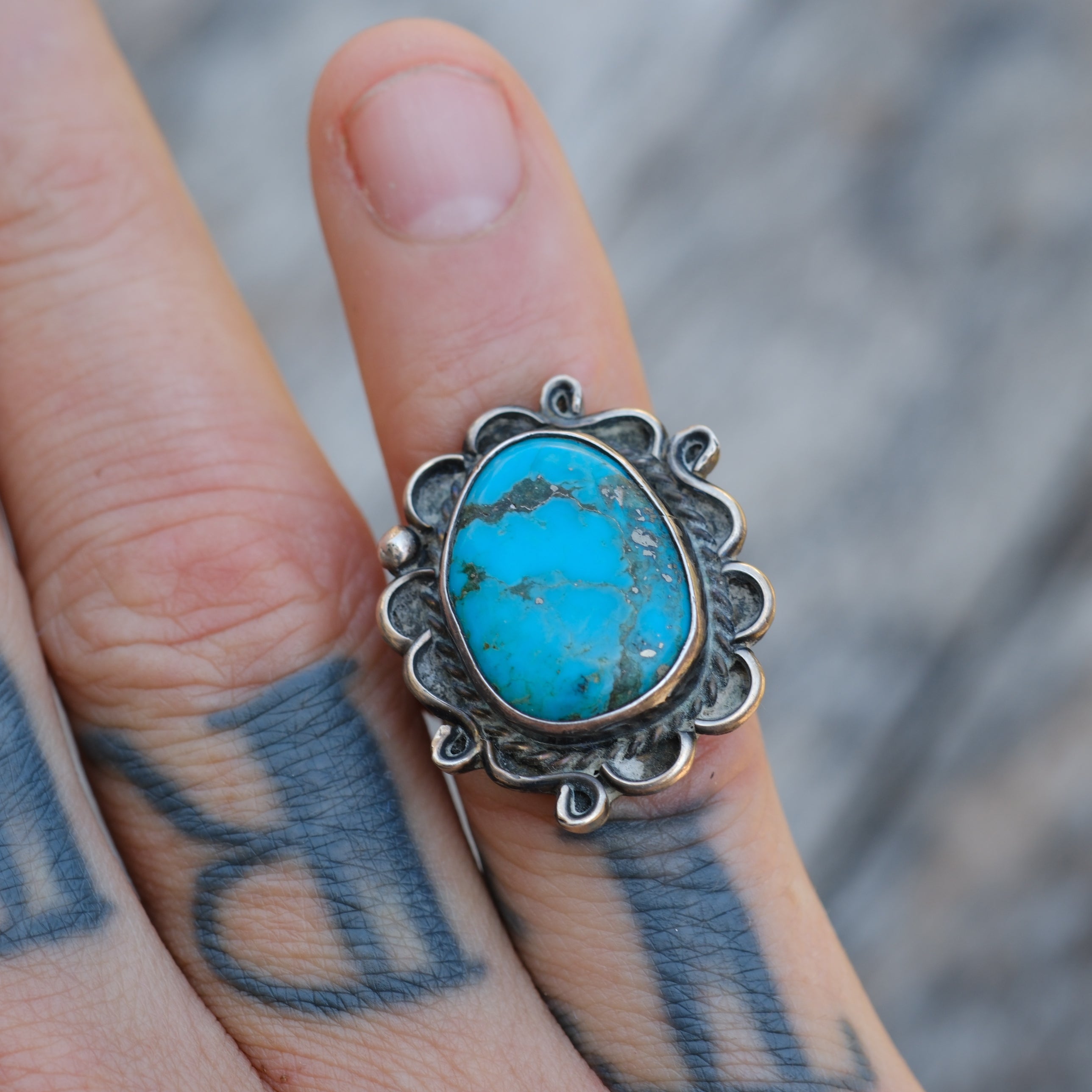 Vintage Sterling Turquoise Ring 5.25