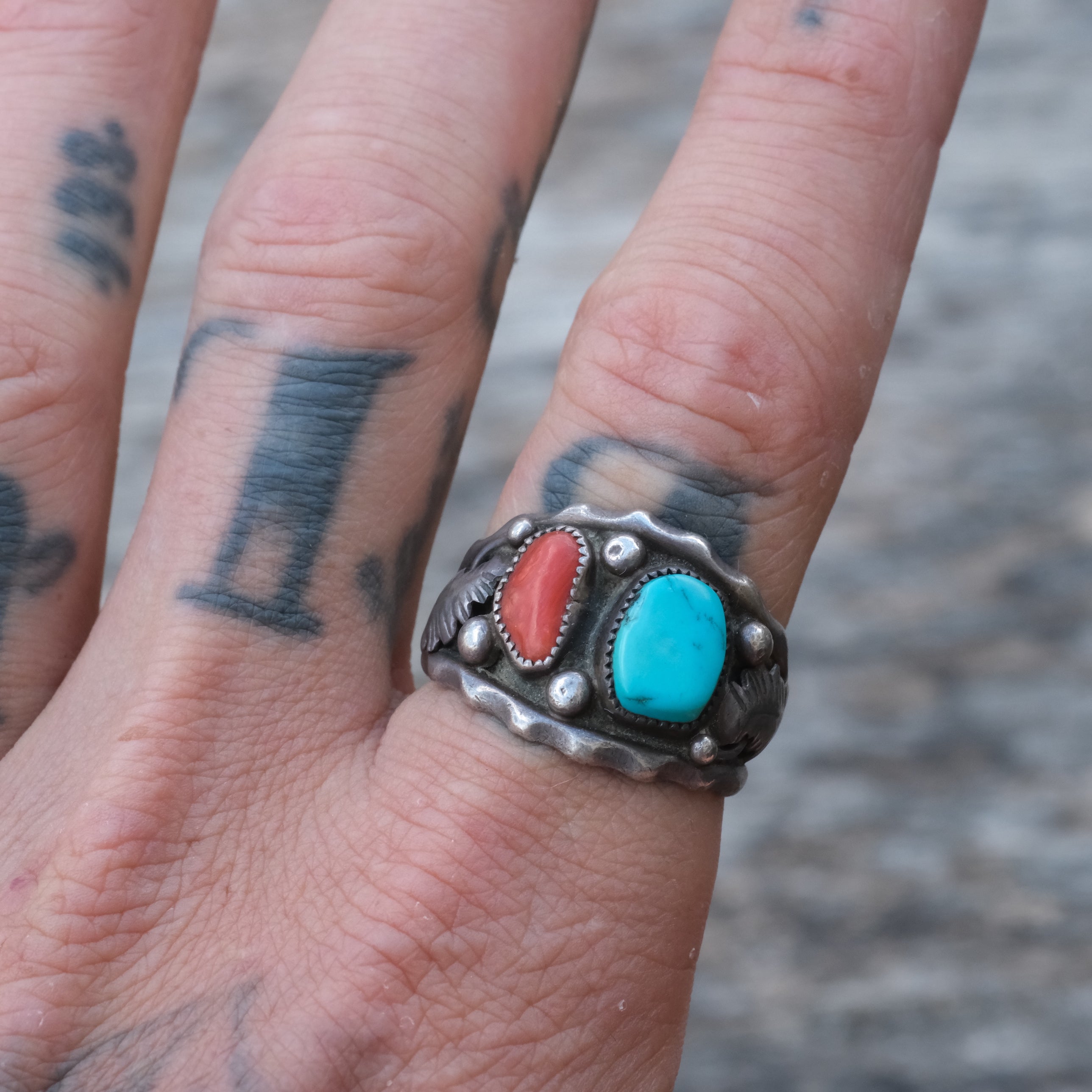 Vintage Sterling Turquoise and Coral Feather Band Ring 9.5