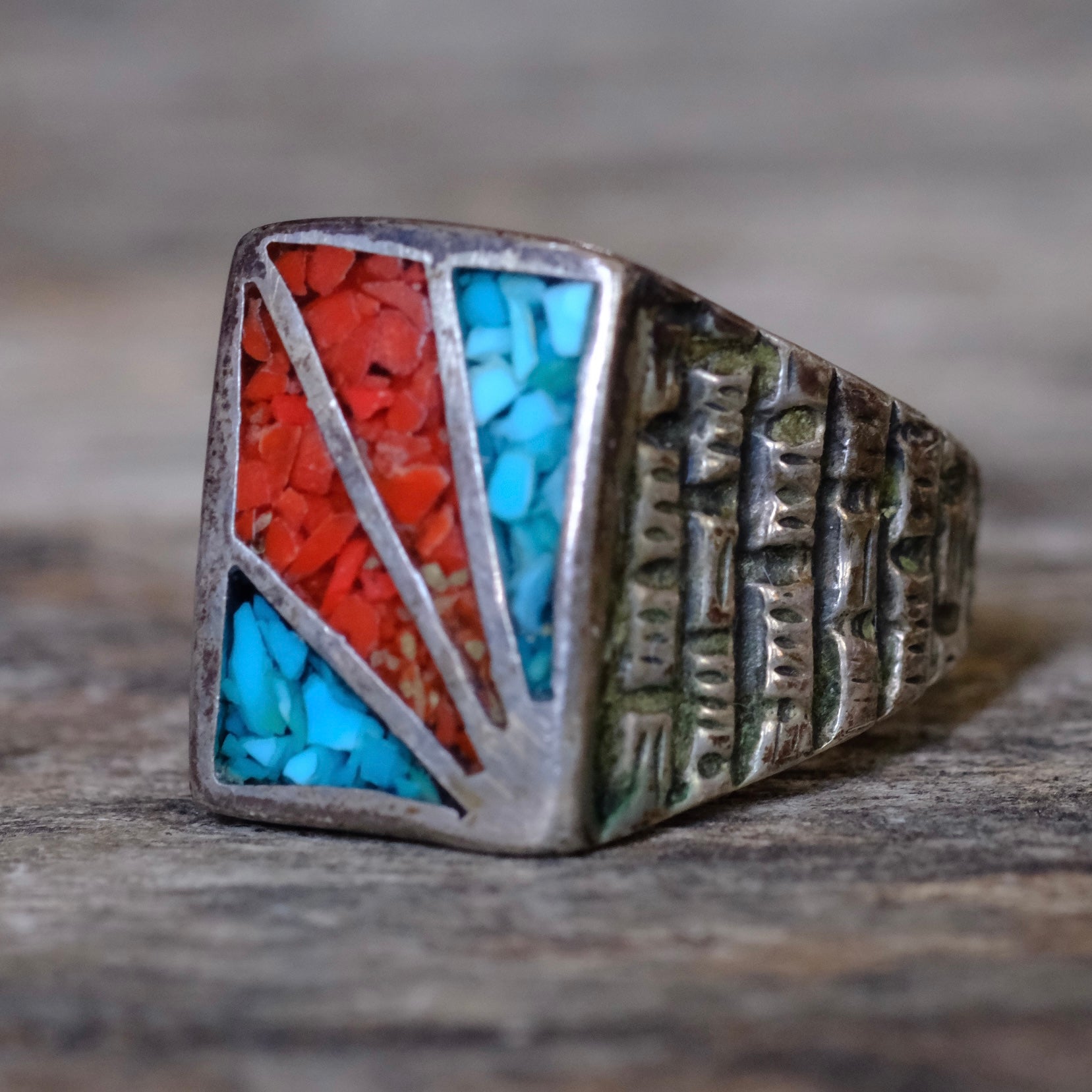 Vintage Sterling Turquoise and Coral Inlay Sunrise Ring 10