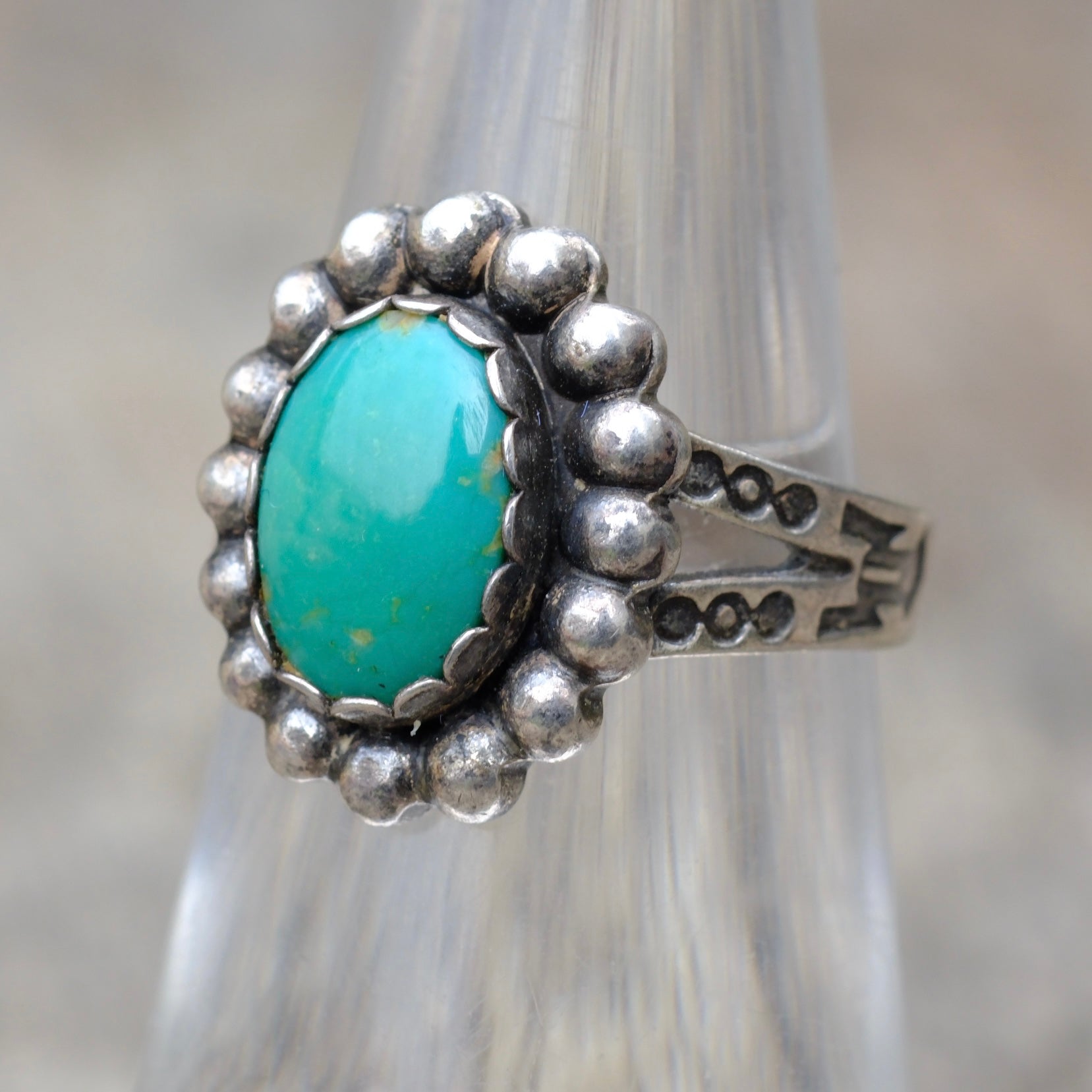 Vintage Sterling Turquoise Stamped Band Ring 5.25