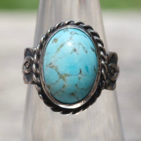Vintage Sterling Turquoise Ring 4.5