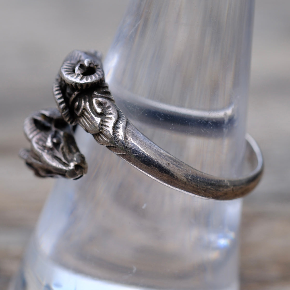 Vintage Sterling Silver Dragon Ring 8.25