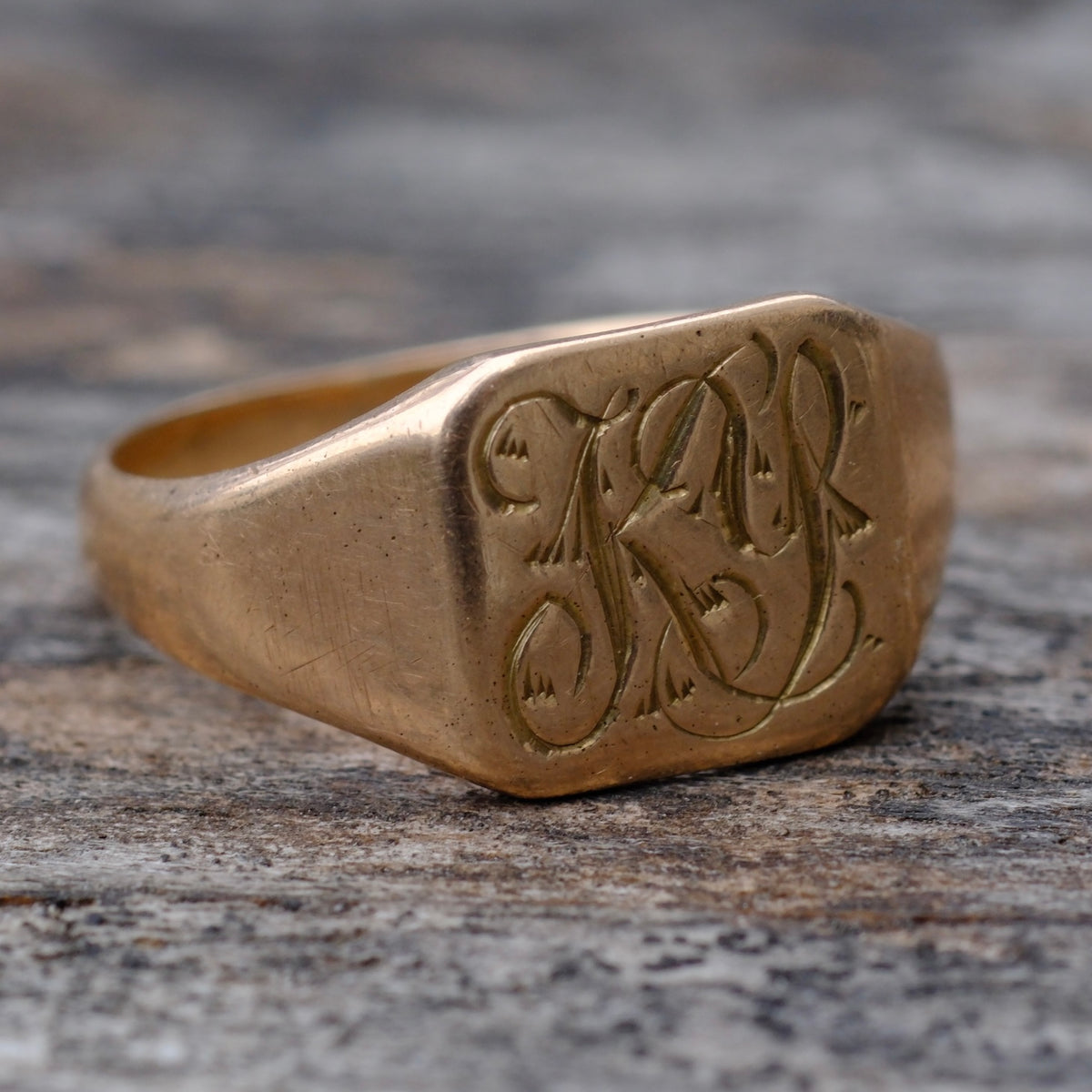 Vintage 10K Solid Gold KY Signet Ring 5.75