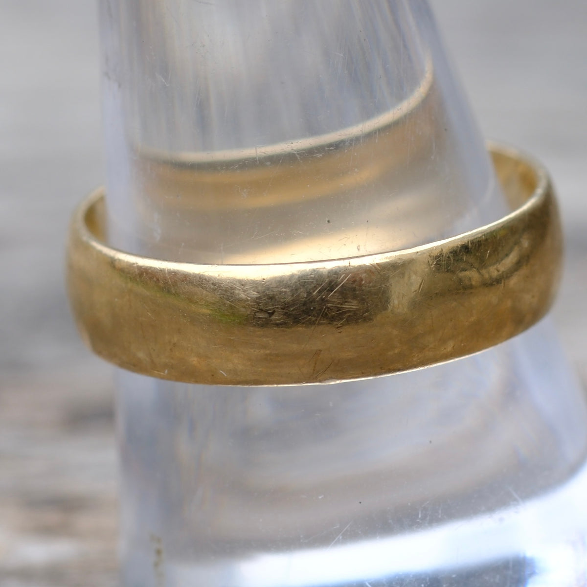 Vintage 10K Solid Gold Band Ring 9