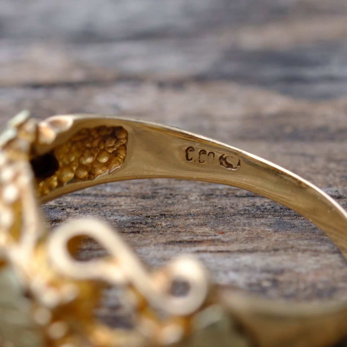 Vintage 10K Solid Gold Leaf Ring 8.5