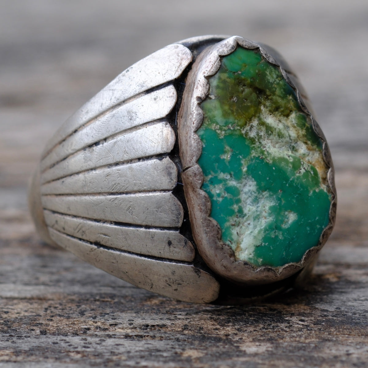 Vintage Sterling Chunky Turquoise Ribbed Band Ring 12.5