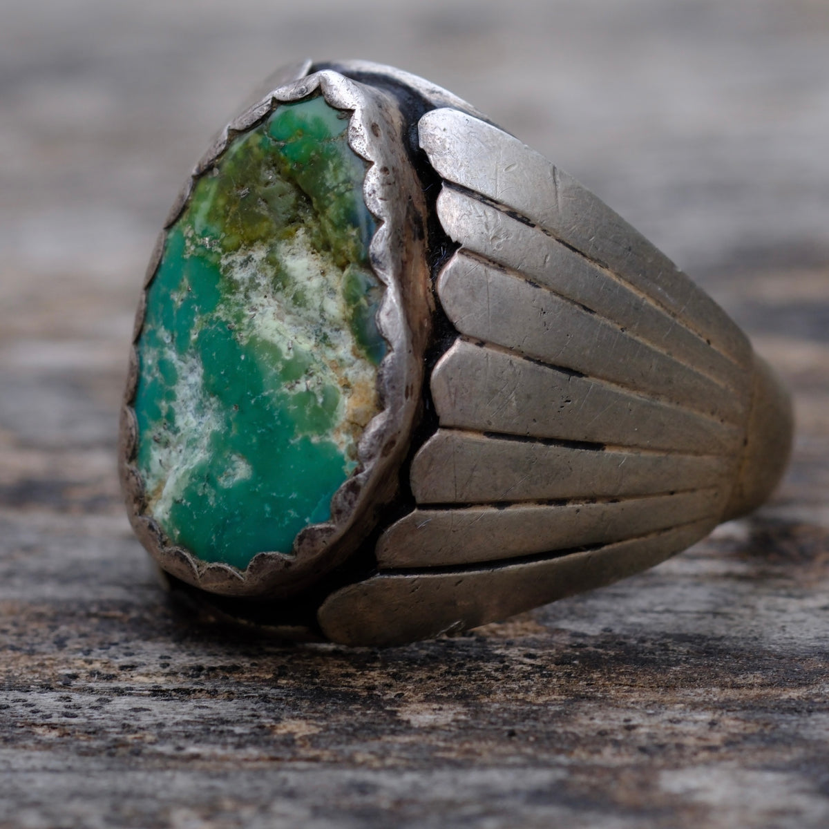 Vintage Sterling Chunky Turquoise Ribbed Band Ring 12.5
