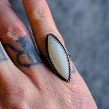 Vintage Sterling Mother Of Pearl Roper Ring 5.25