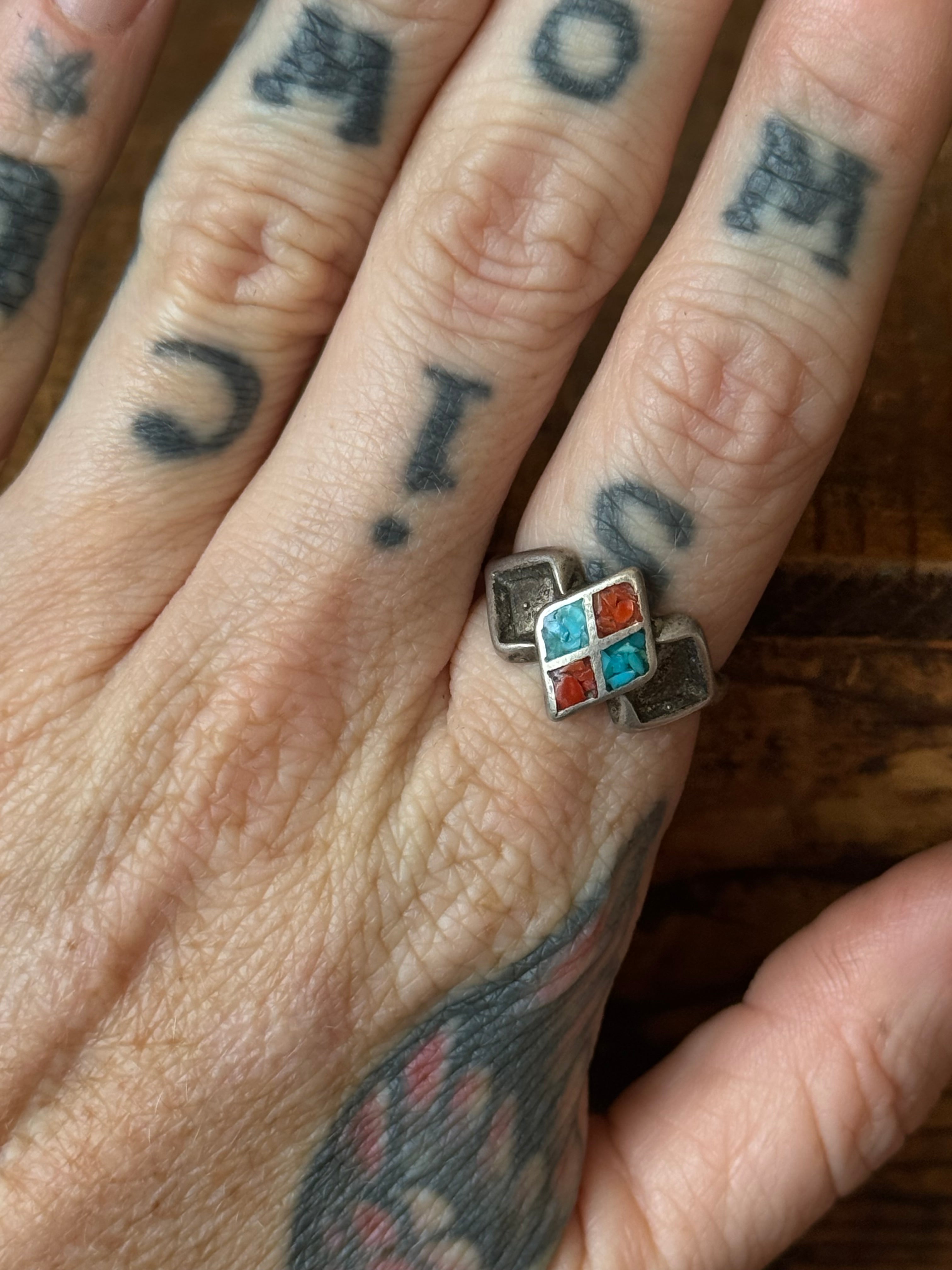 Vintage Sterling Silver Crushed Turquoise & Coral Inlay Diamond Ring 7