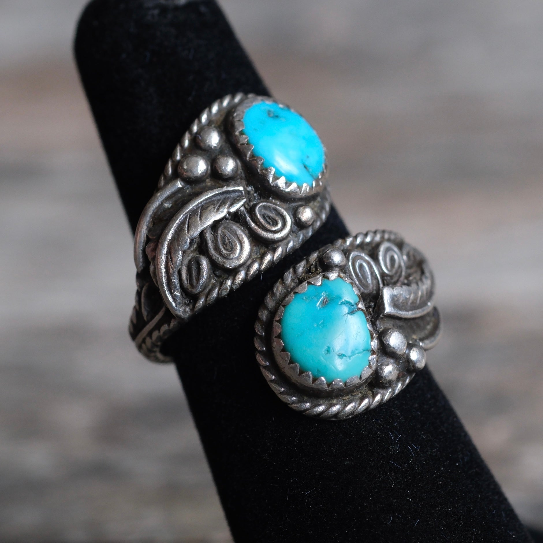 Vintage Sterling 2-Stone Turquoise Overpass Ring 6
