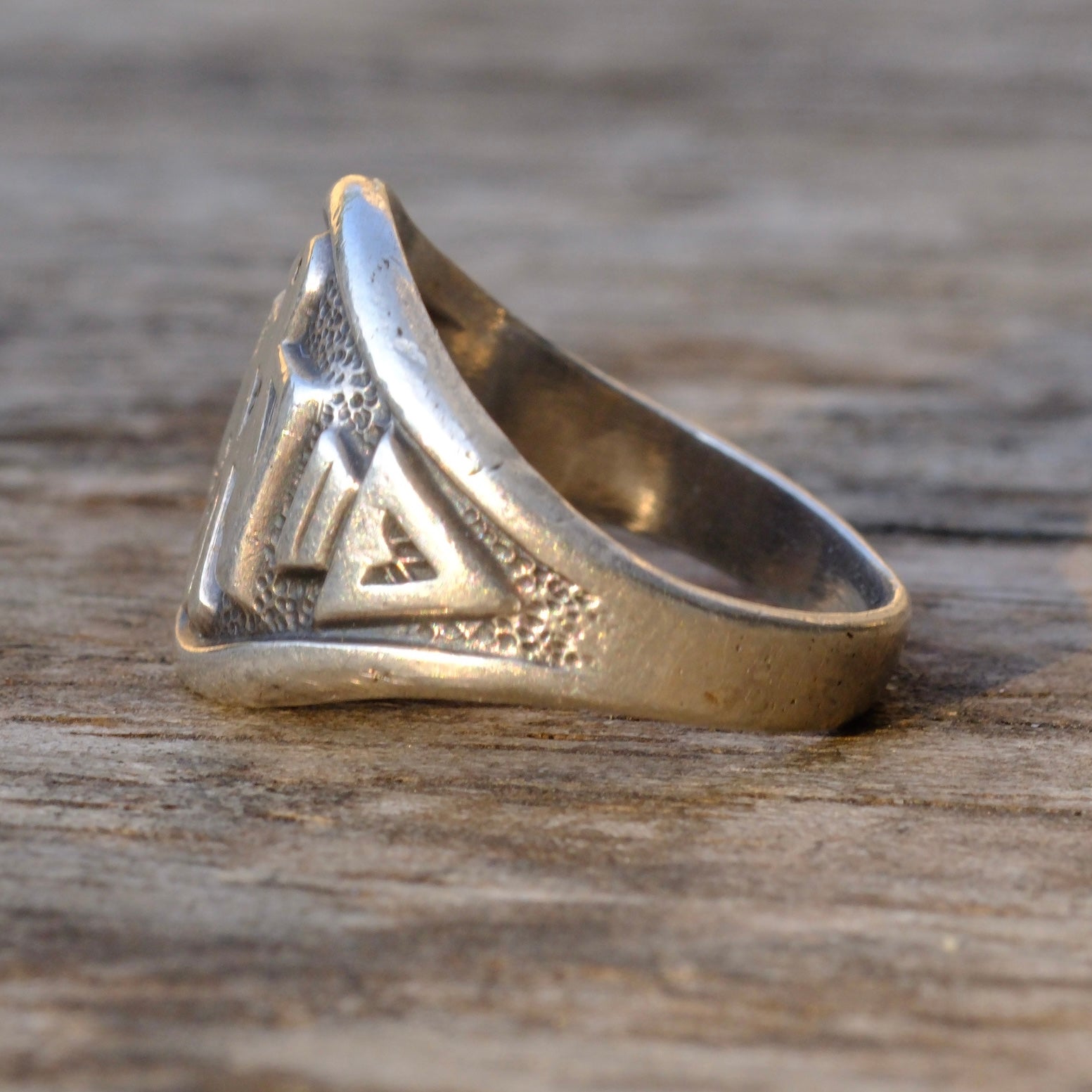 Vintage Sterling Silver Bells Trading Post Thunderbird Ring 5.5