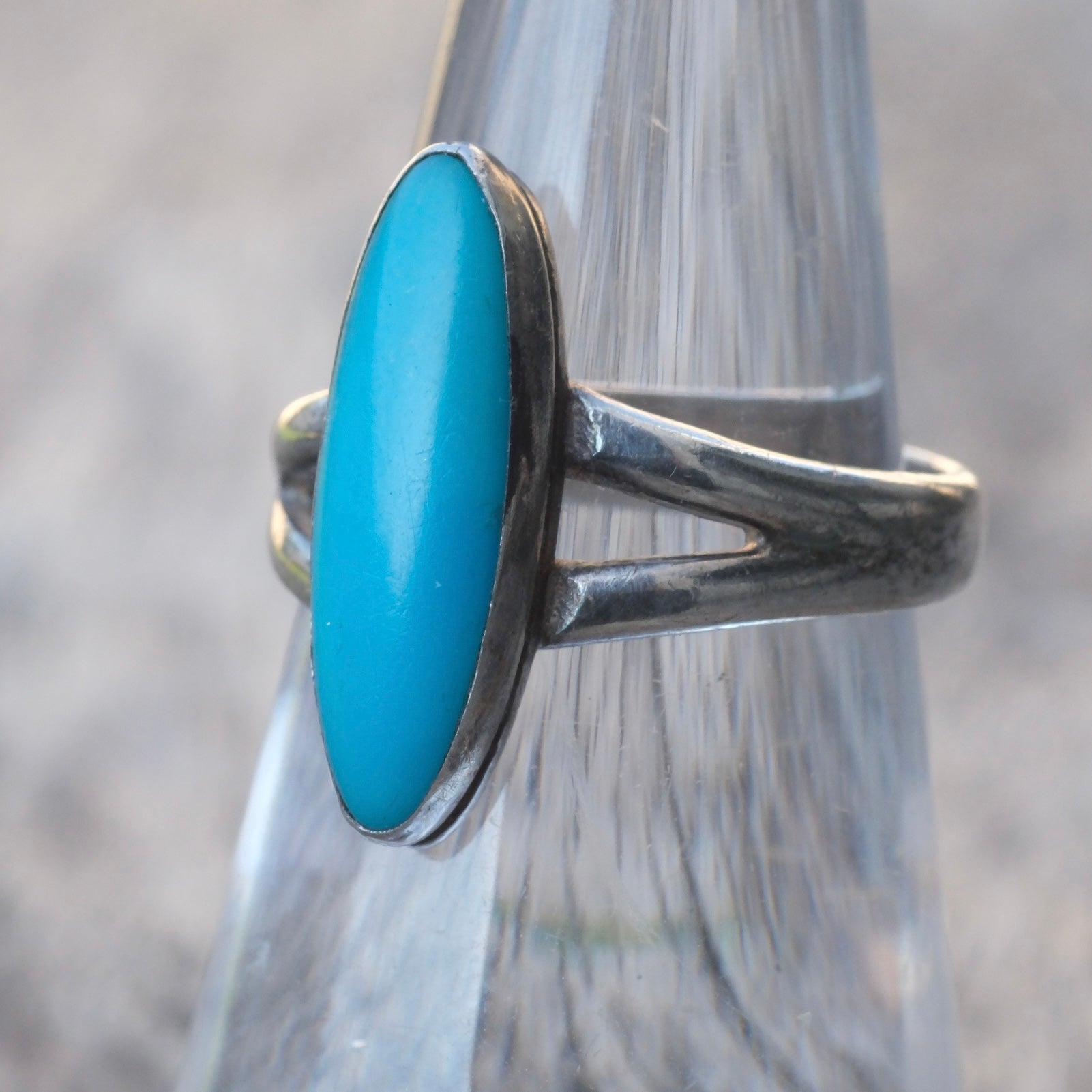 Vintage Sterling Turquoise Ring 5.75