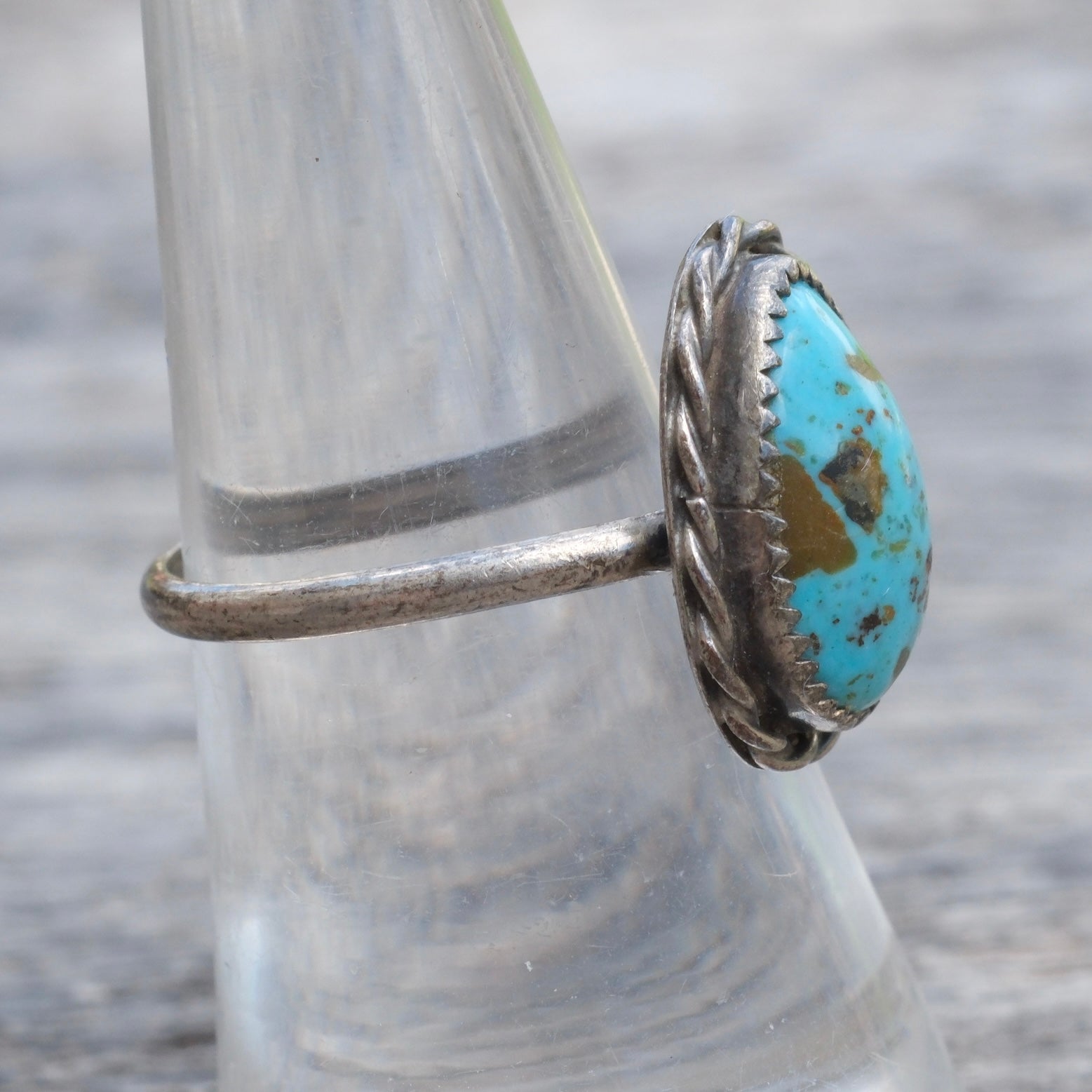 Vintage Sterling Turquoise Roper Ring 7