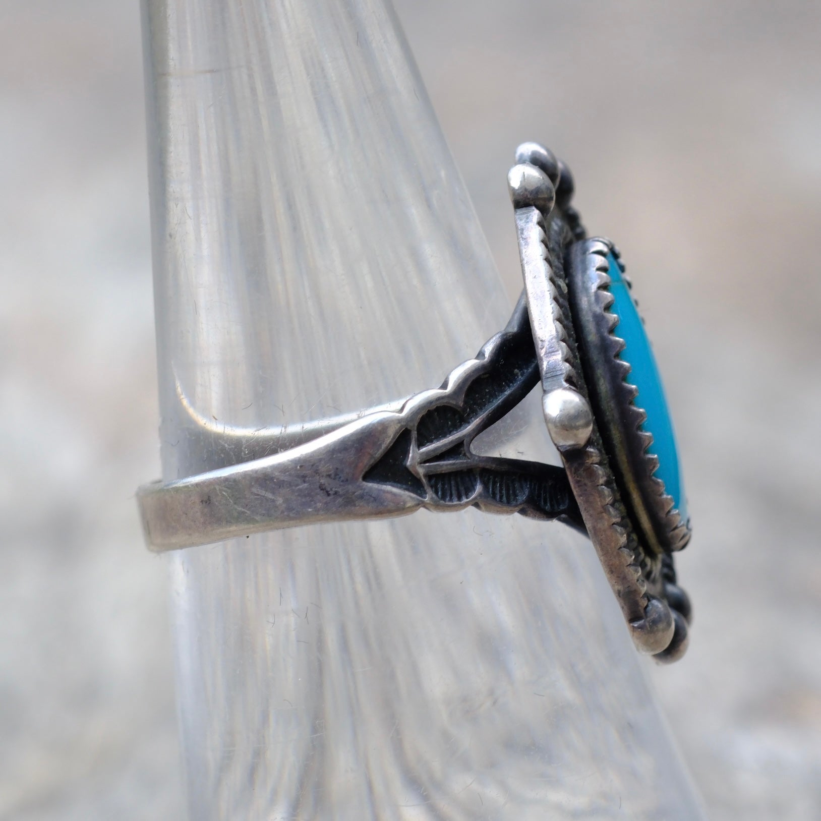 Vintage Sterling Silver Turquoise Stamped Band Ring 6