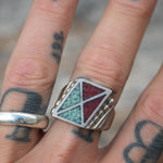 Vintage Sterling Crushed Turquoise and Coral Inlay Ring 9.75